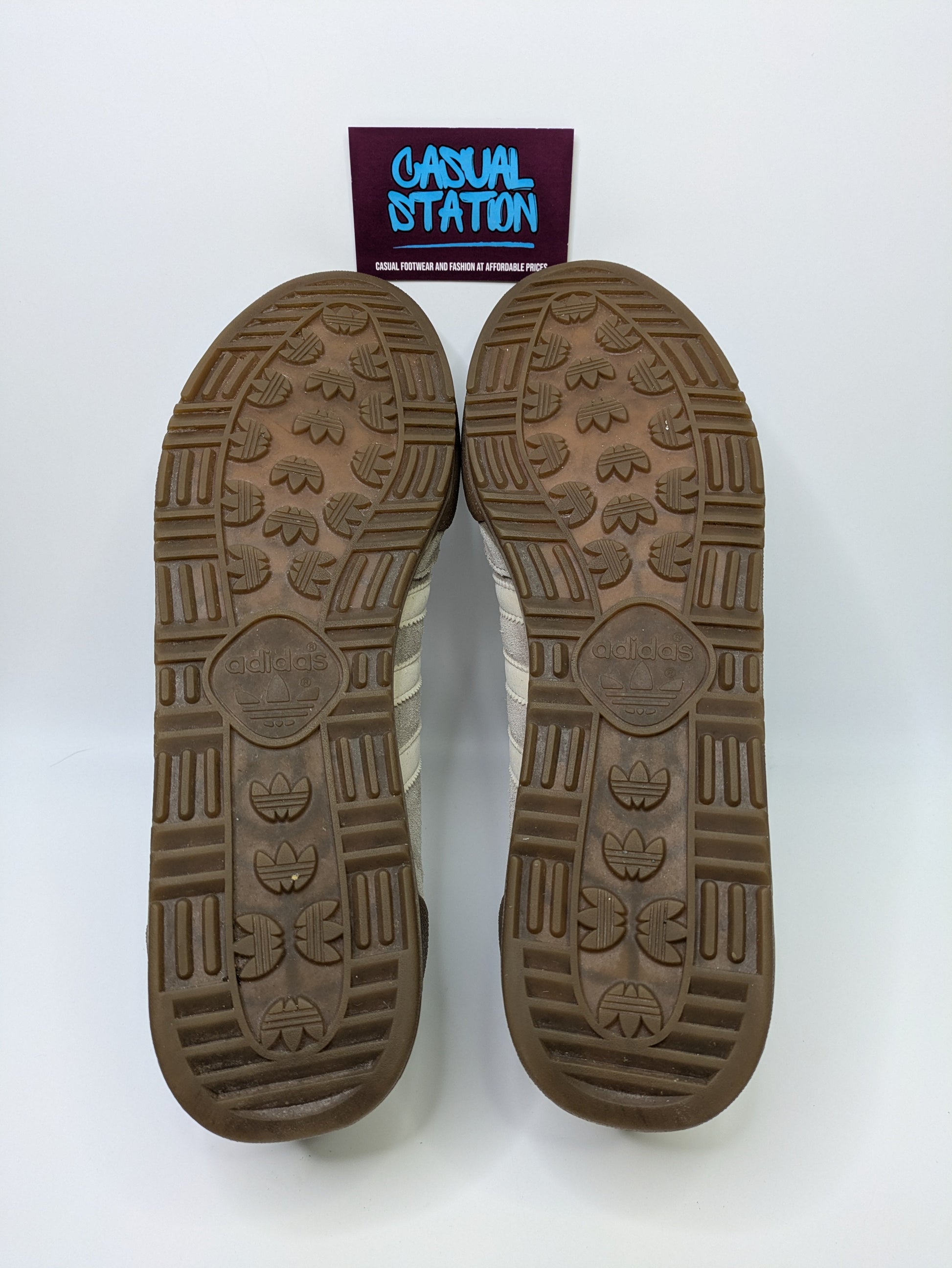 Adidas Jeans Size 10 Casual Station