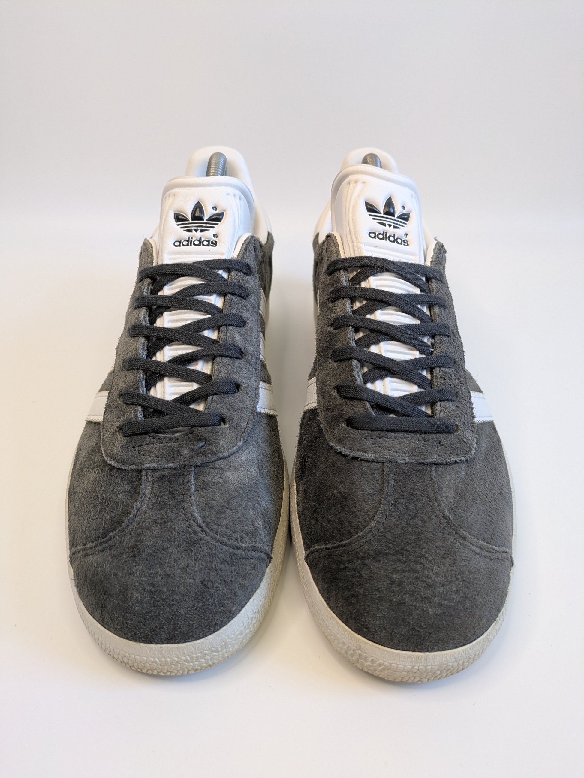 Adidas Gazelle Size 7.5 Casual Station