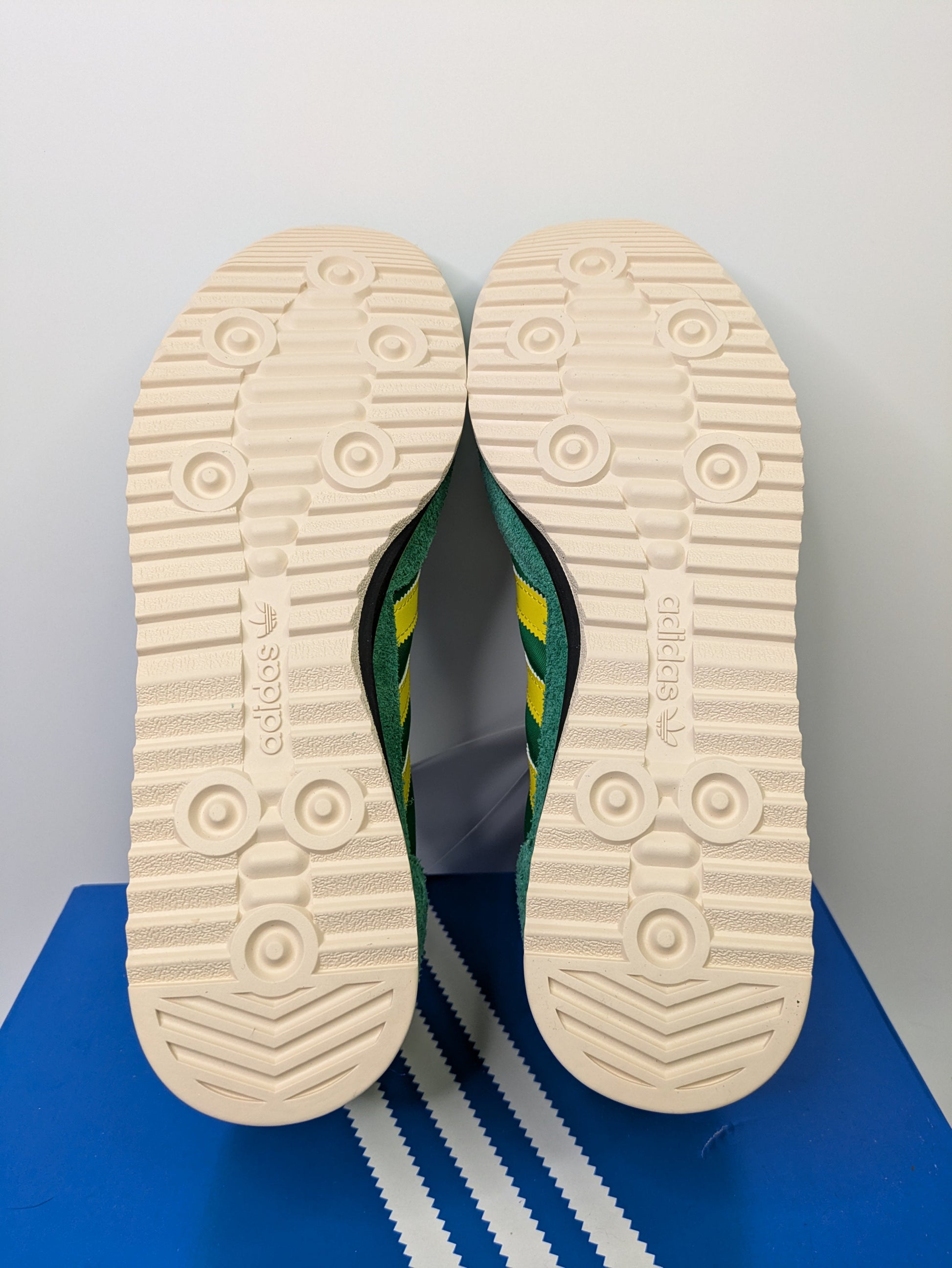 Adidas SL 72 RS Size 7.5 Casual Station