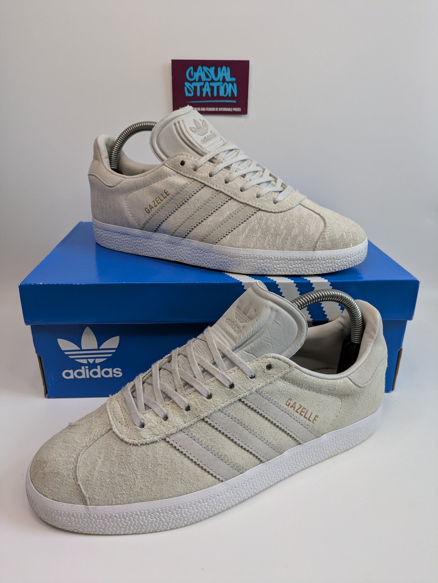 Adidas Gazelle Size 7 Casual Station