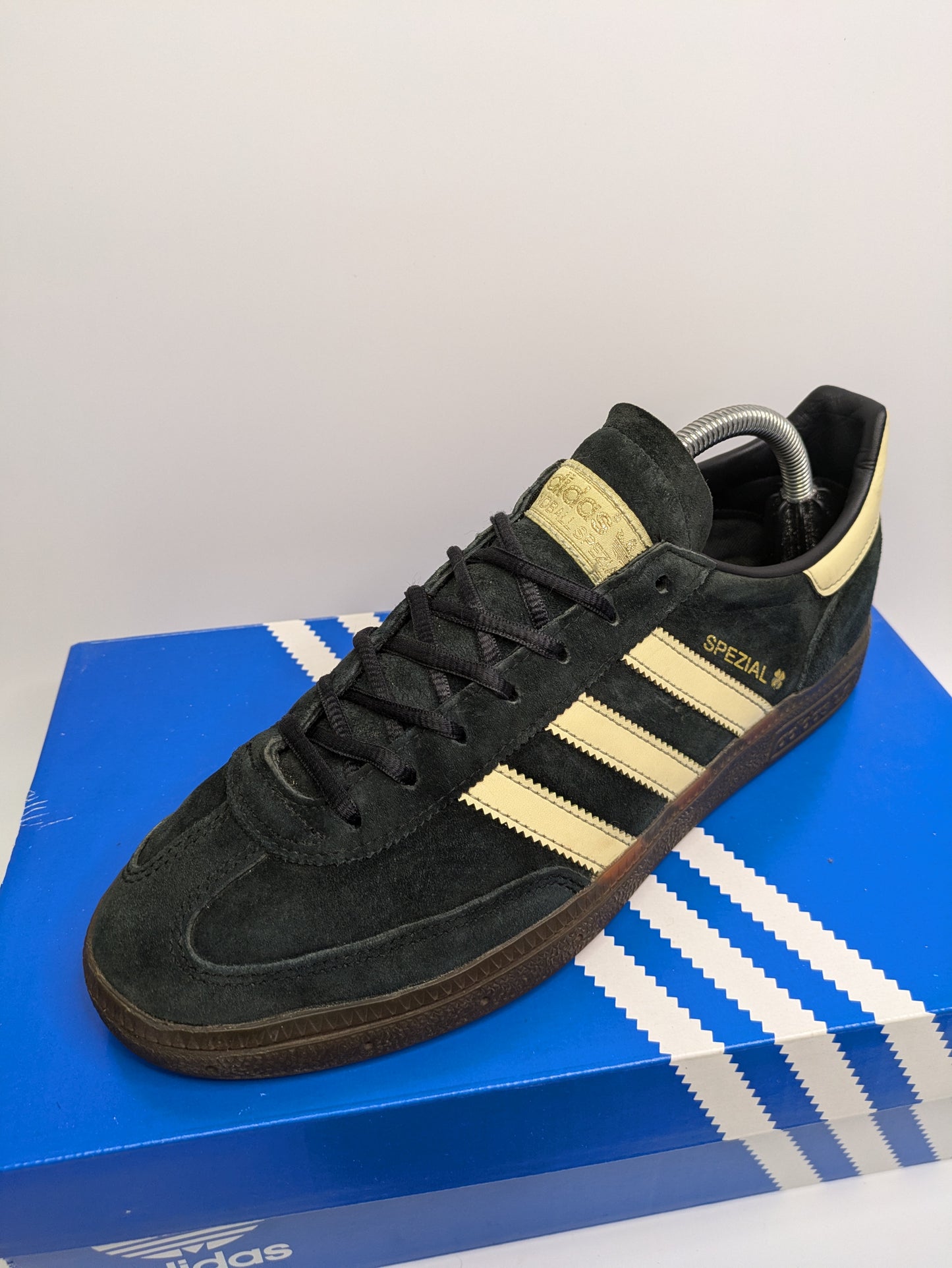 Adidas Handball Spezial ST Patrick's Day Size 8