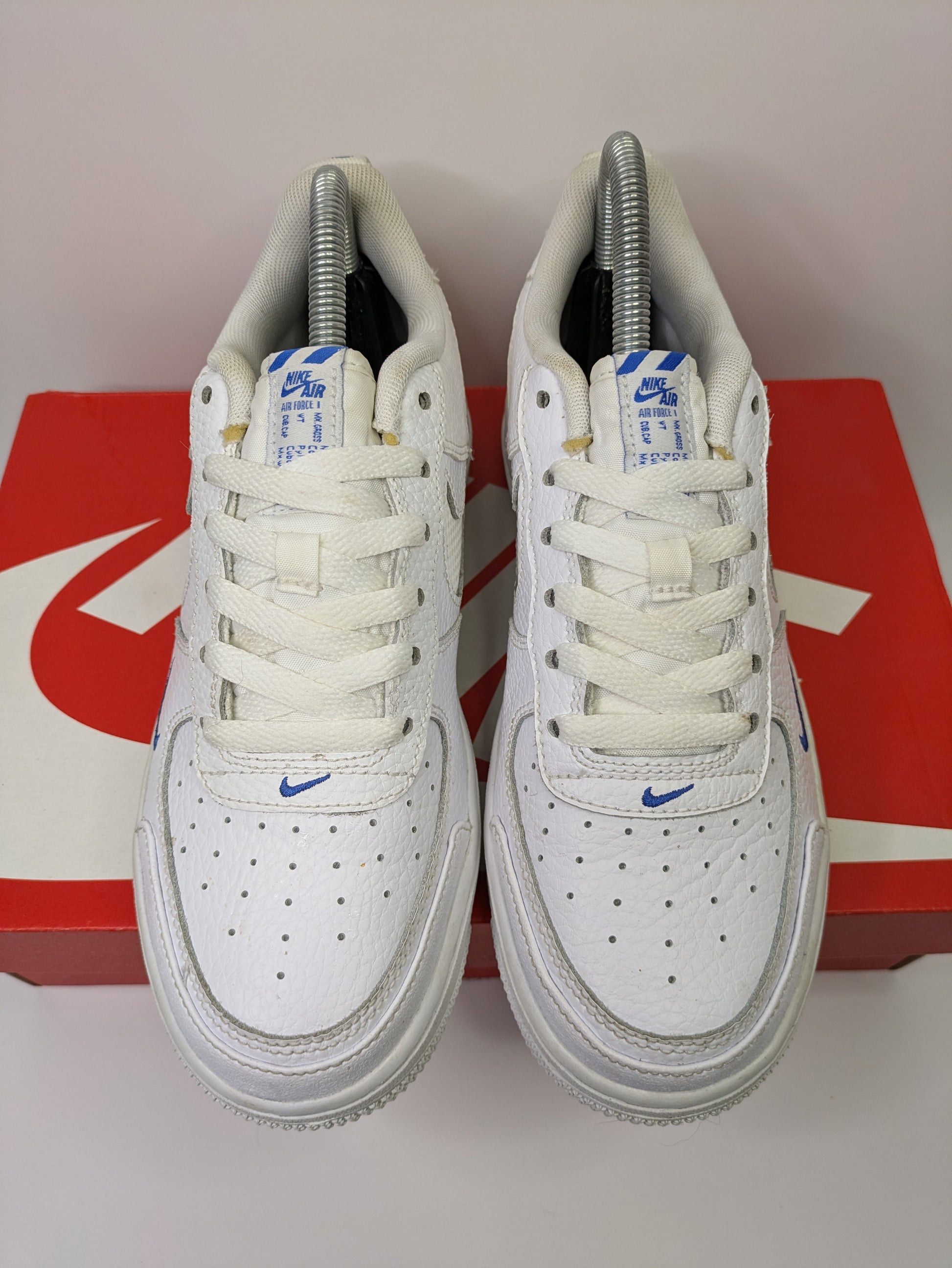 Nike Air Force 1 '07 Size 4.5 Casual Station