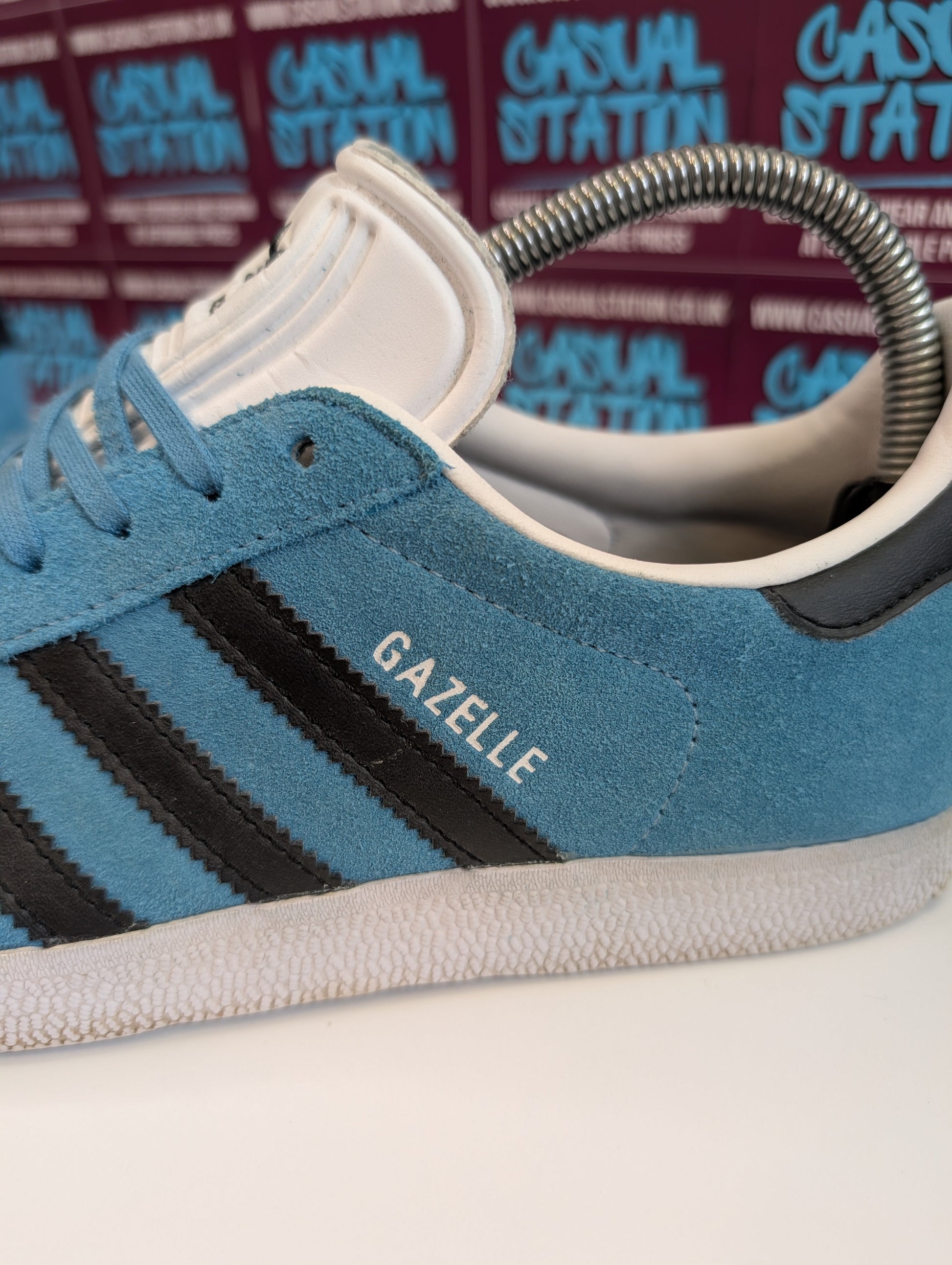Adidas Gazelle Size 6 Casual Station