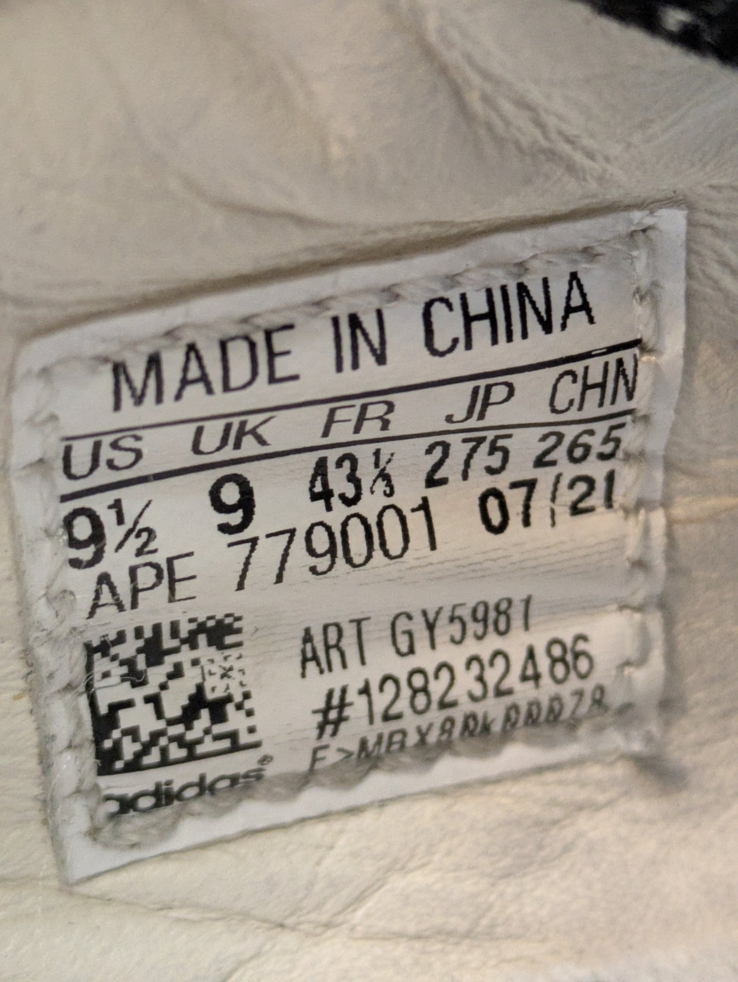 Adidas Barrowland SPZL Size 9 Casual Station