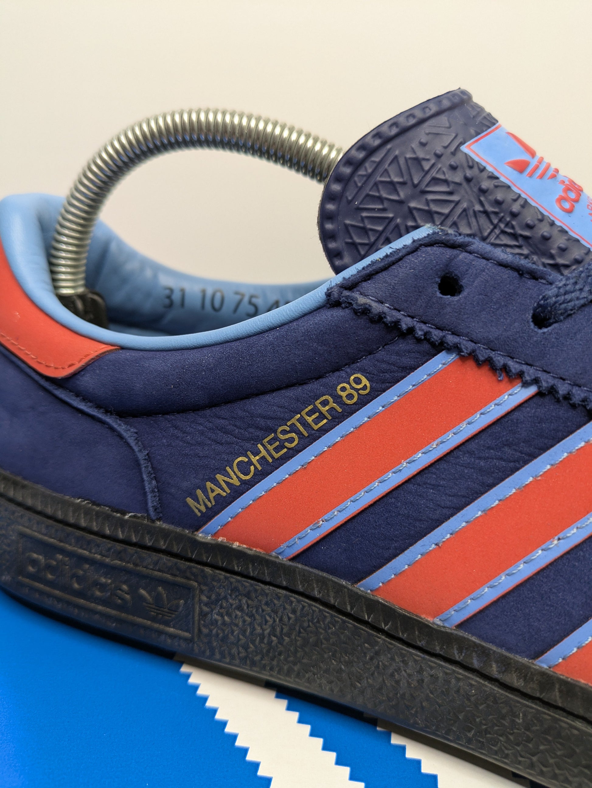 Adidas SPZL Manchester 89 Size 7 Casual Station