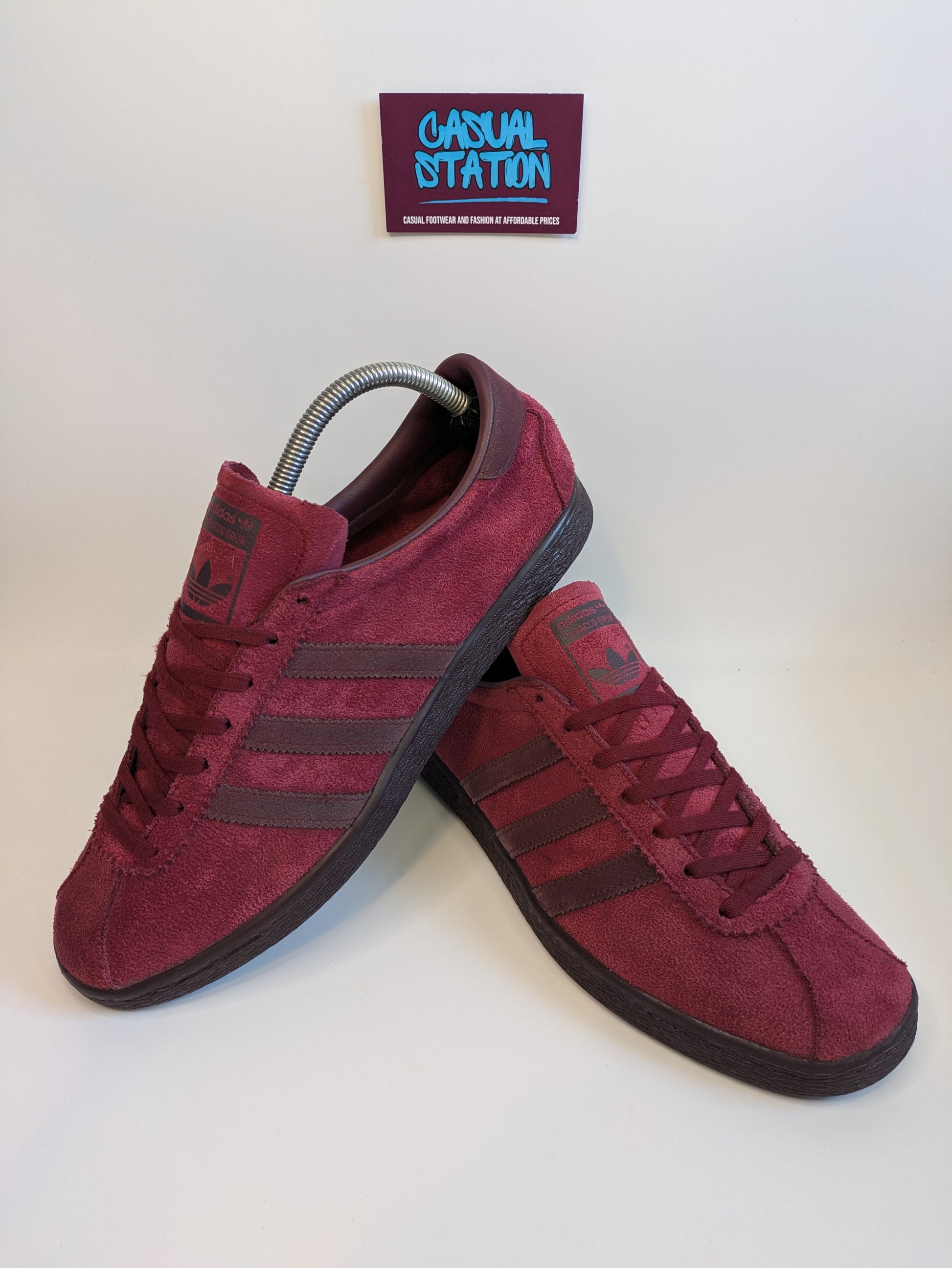 Adidas Tobacco Gruen Size 8.5 Casual Station