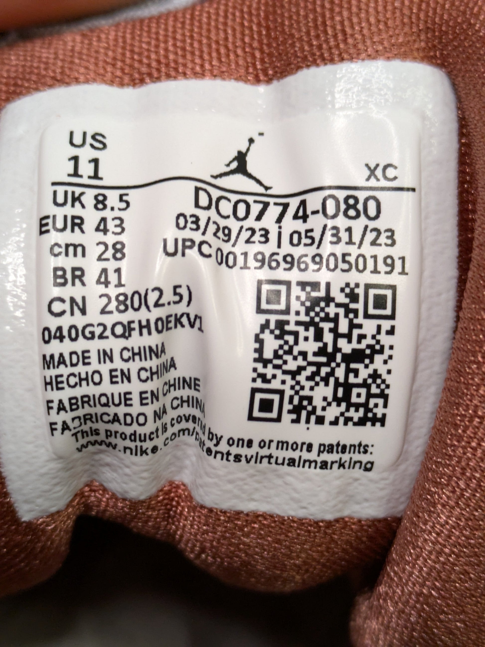 Nike Air Jordan 1 Low Size 8.5 Casual Station