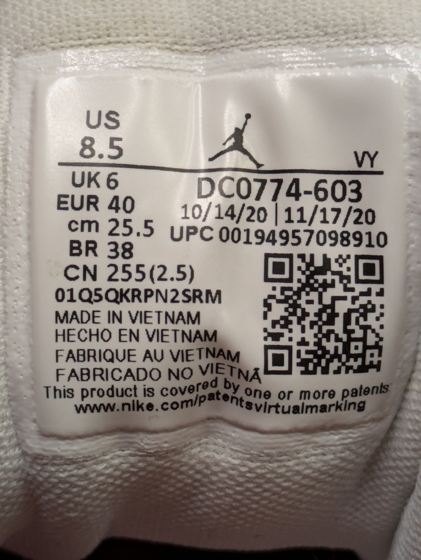 Nike Air Jordan 1 Low Size 6 Casual Station