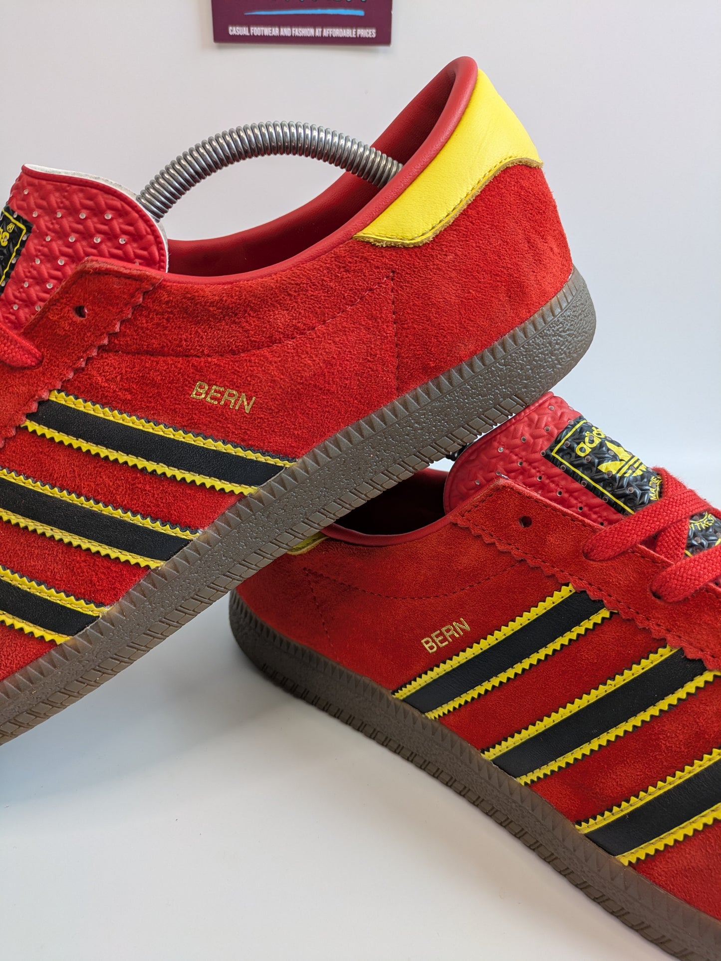 Adidas Bern Size 10