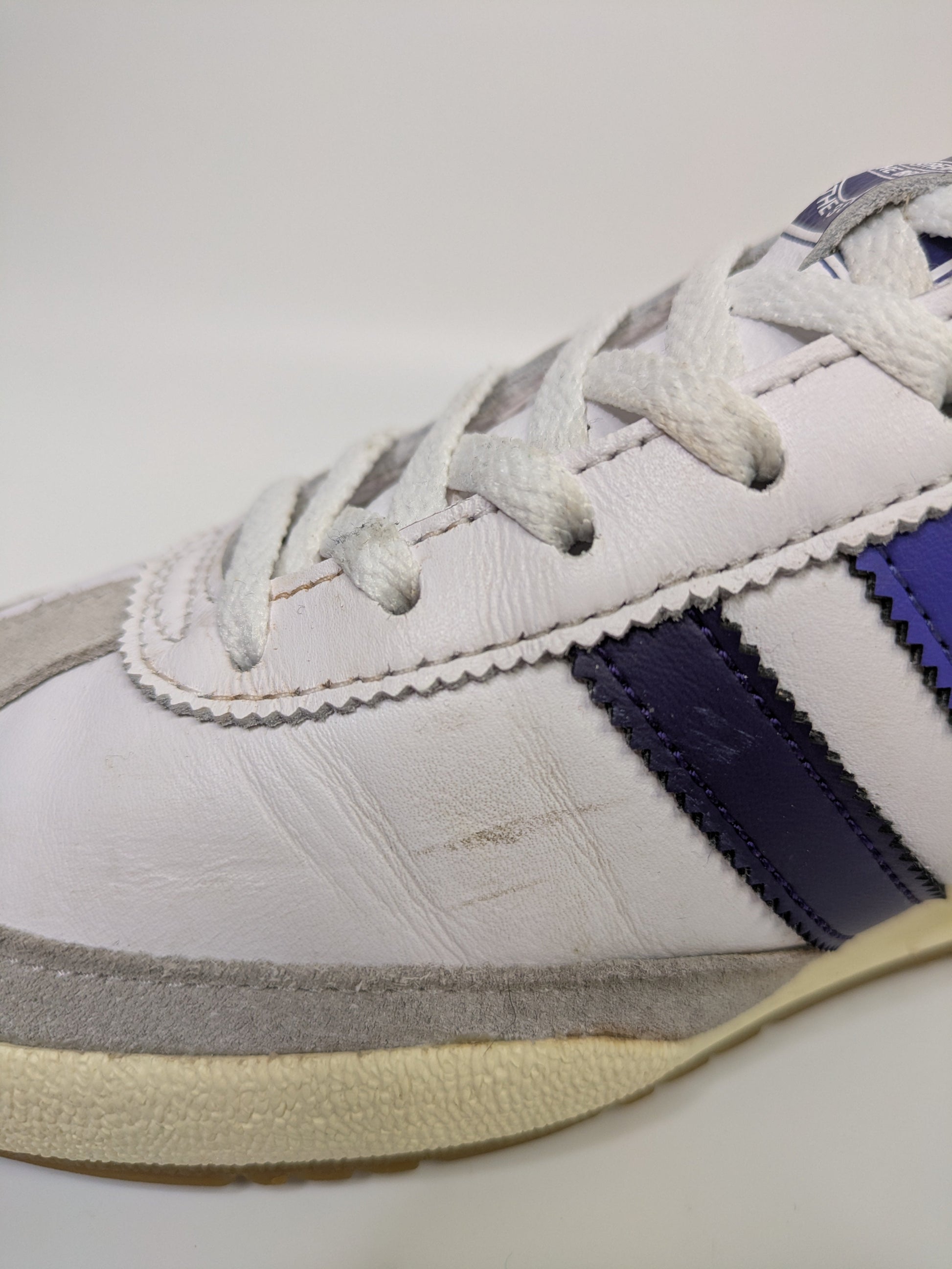 Adidas Jeans Size 7.5 Casual Station