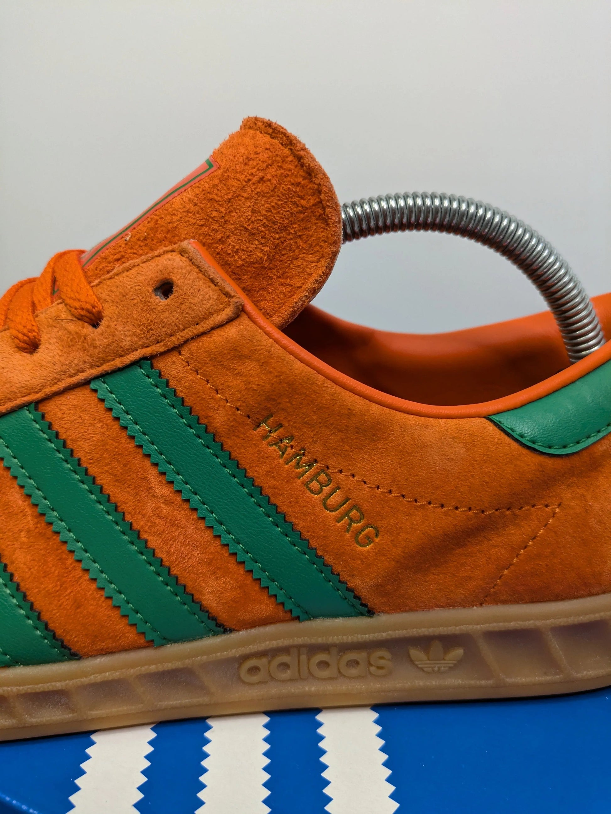 Adidas Hamburg Size 8 Casual Station