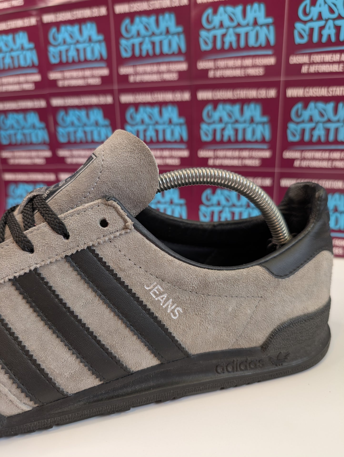Adidas Jeans Size 9 Trainers