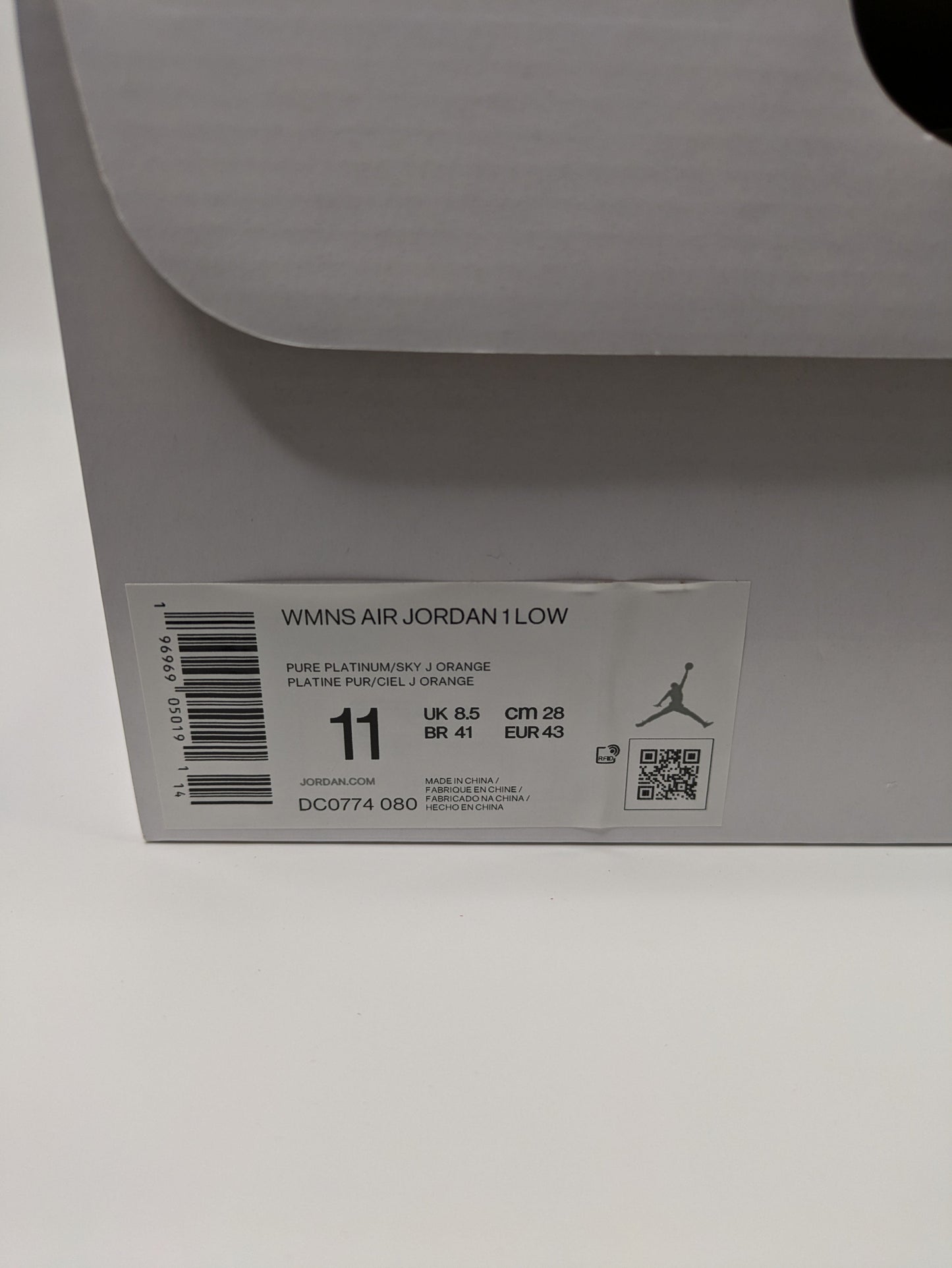 Nike Air Jordan 1 Low Size 8.5 Casual Station