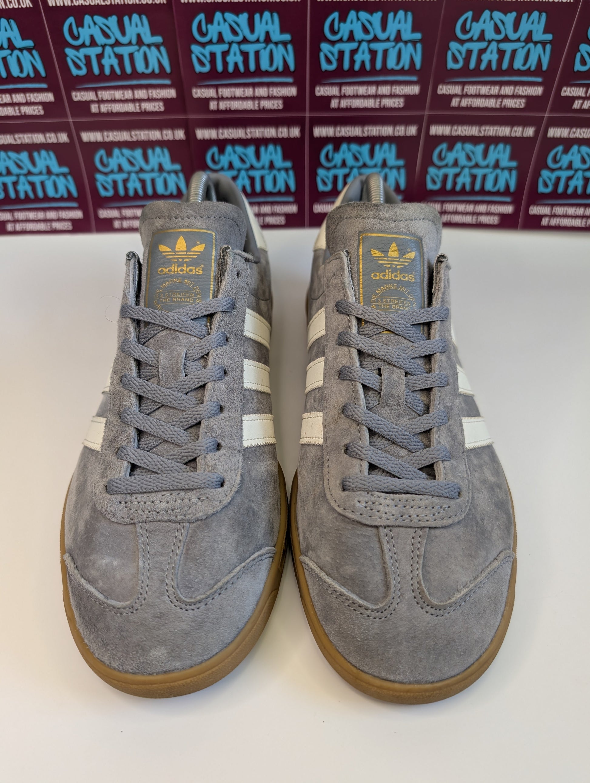 Adidas Hamburg Size 8 Casual Station