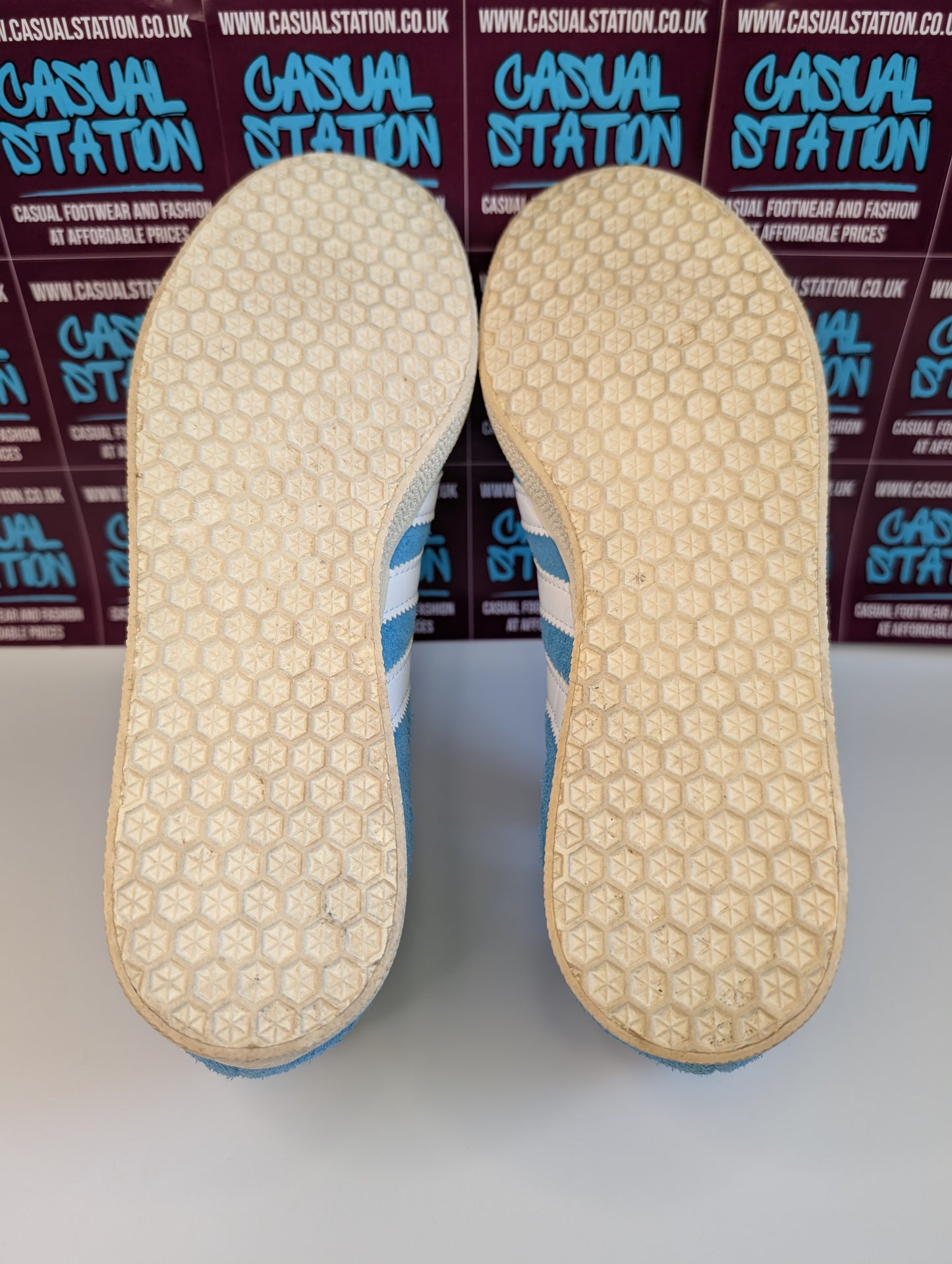 Adidas Gazelle Size 7