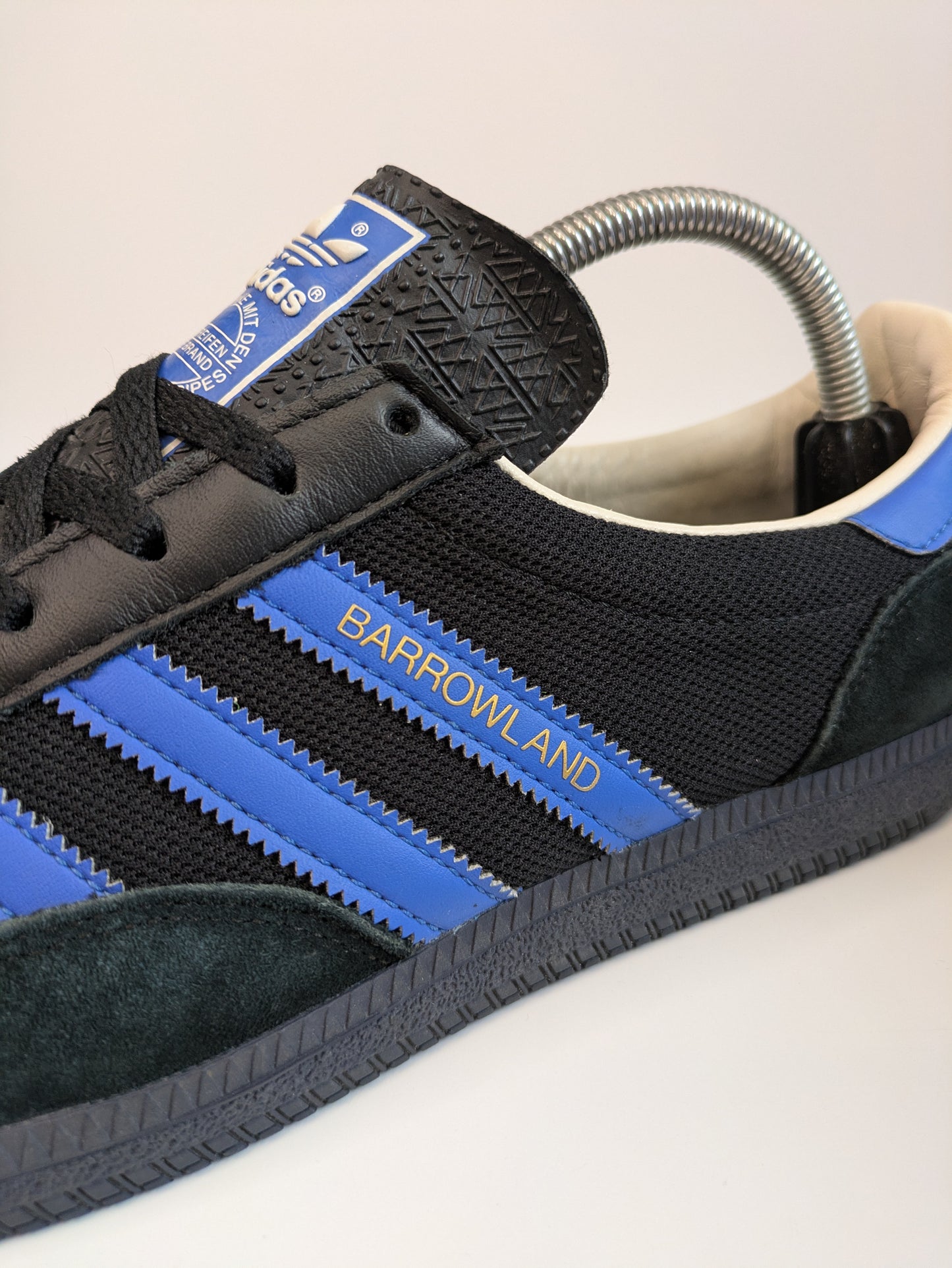 Adidas Barrowland SPZL Size 9