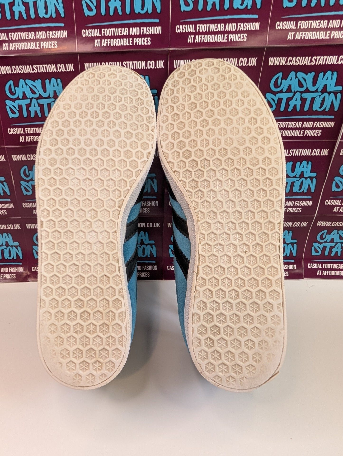 Adidas Gazelle Size 6 Casual Station