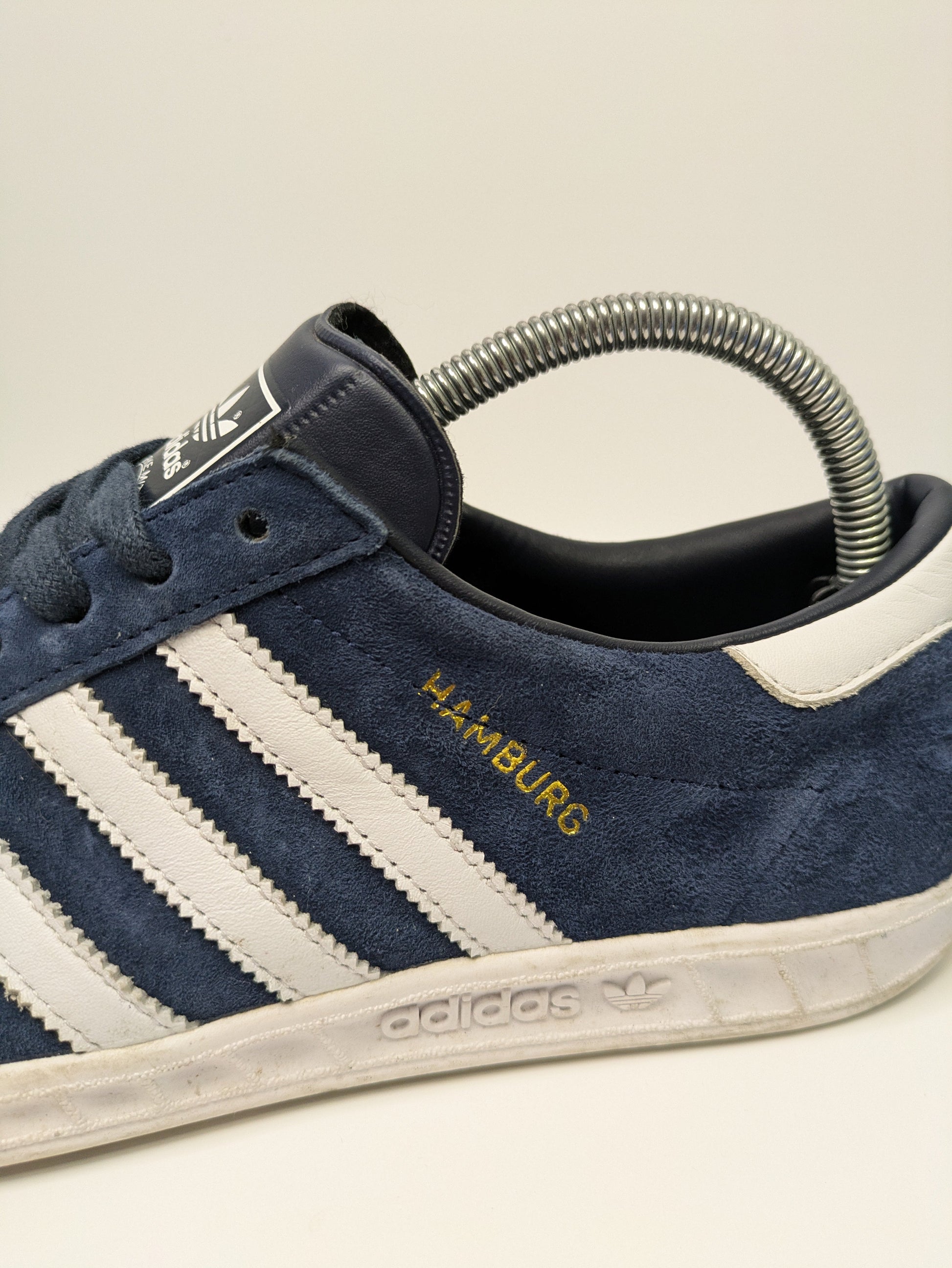 Adidas Hamburg Size 6 Casual Station