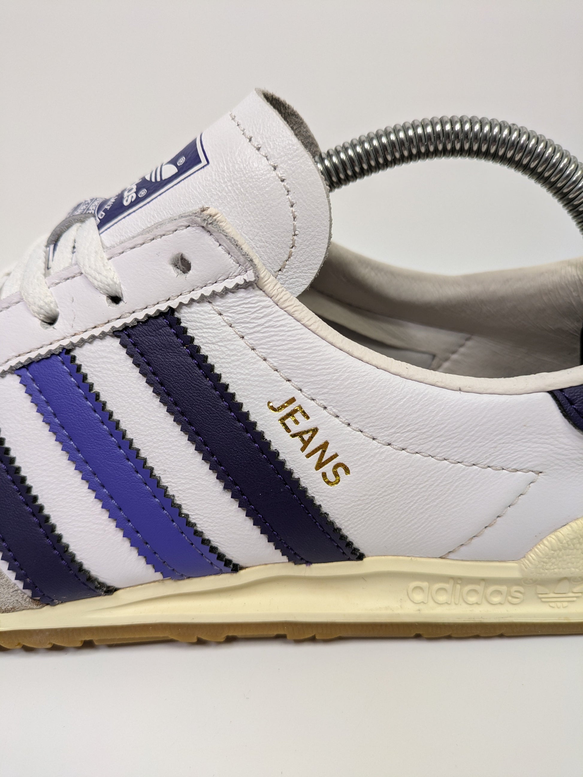 Adidas Jeans Size 7.5 Casual Station