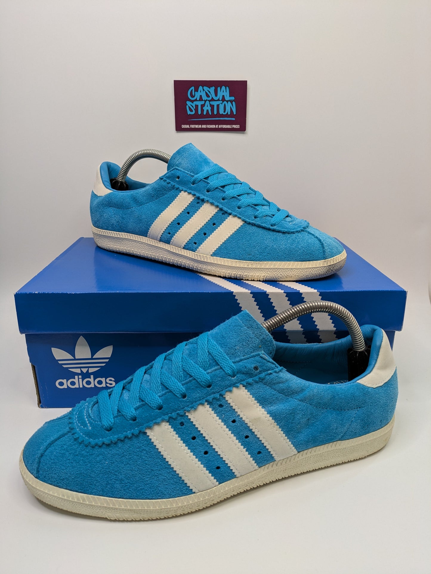 Adidas Padiham Size 9 Casual Station