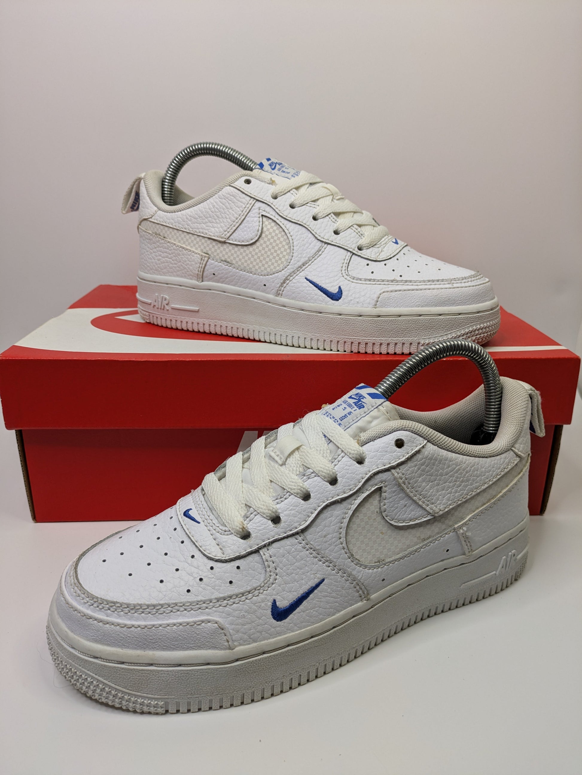 Nike Air Force 1 '07 Size 4.5 Casual Station