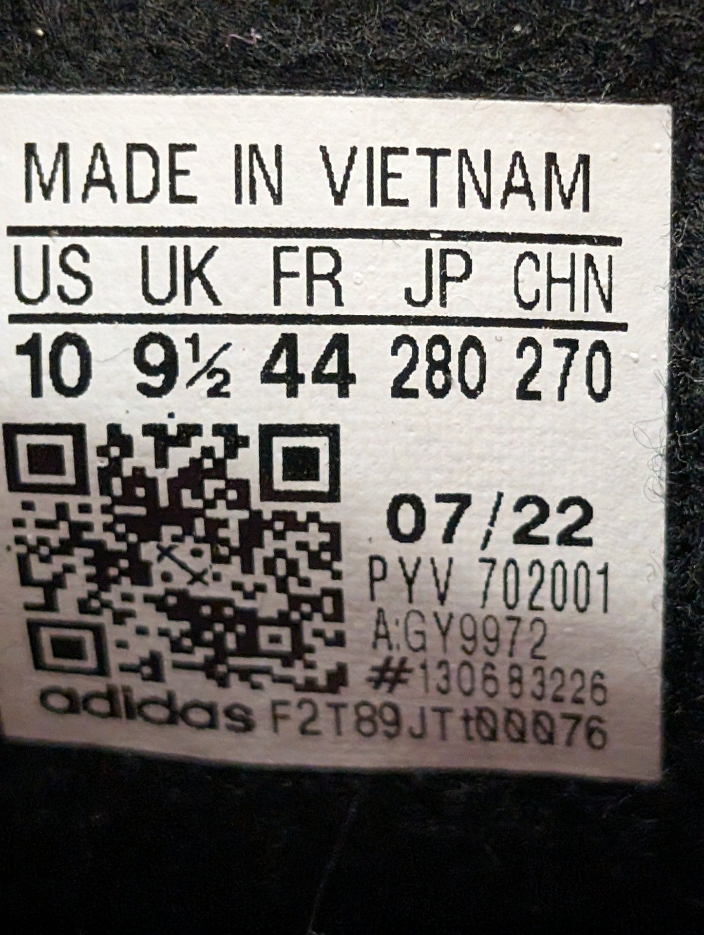 Adidas AS 520 Size 9.5 Casual Station