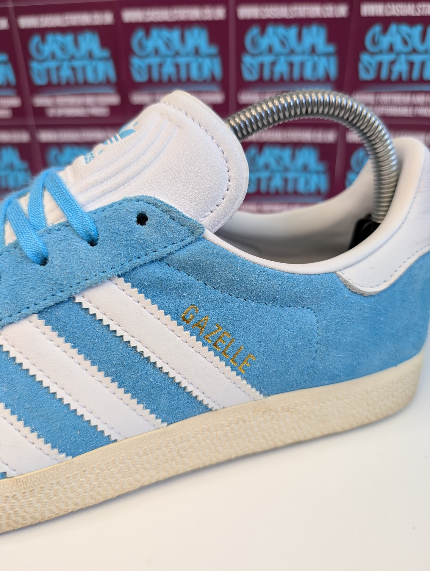 Adidas Gazelle Size 7