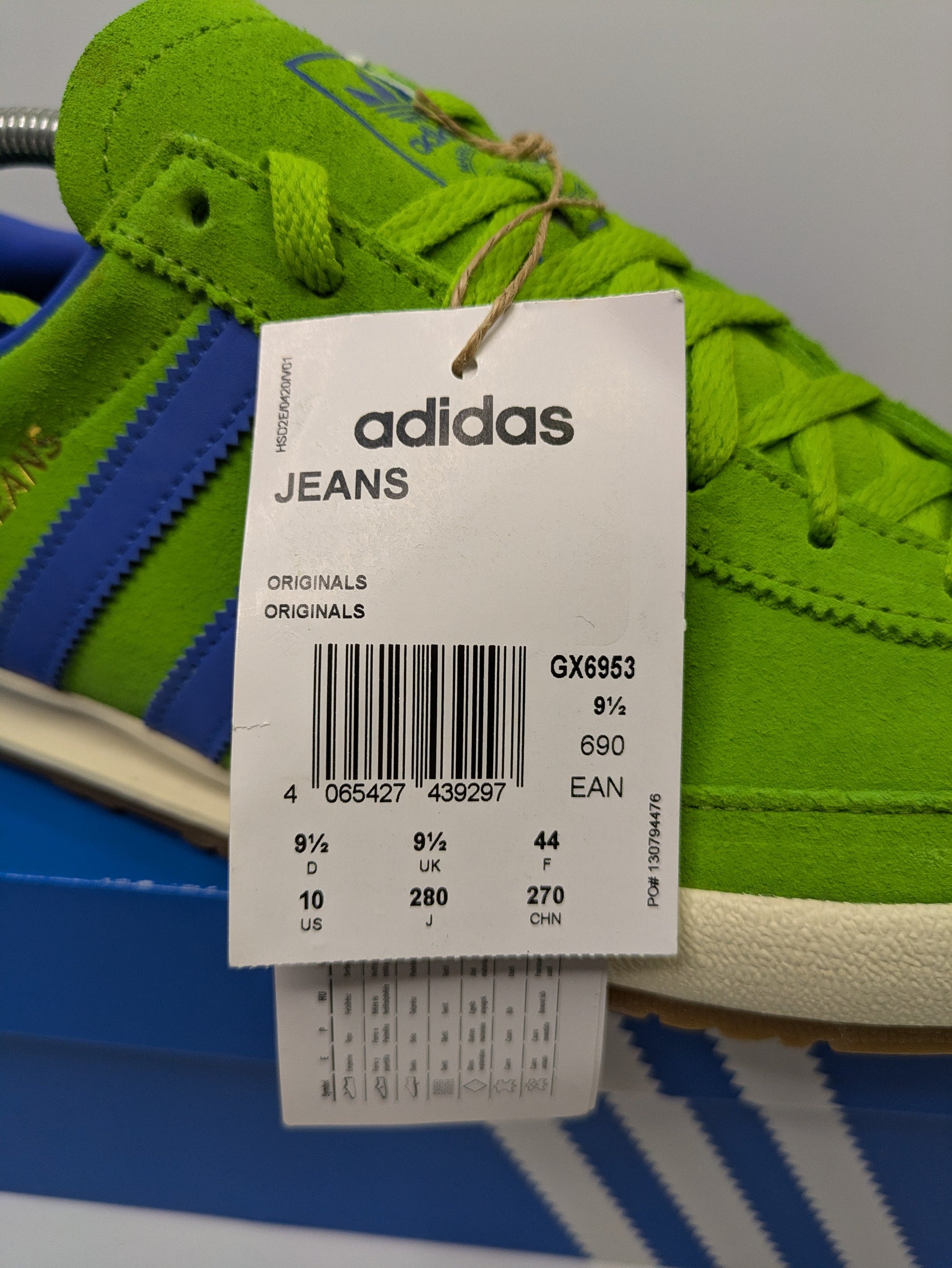 Adidas Jeans Size 9.5 Casual Station