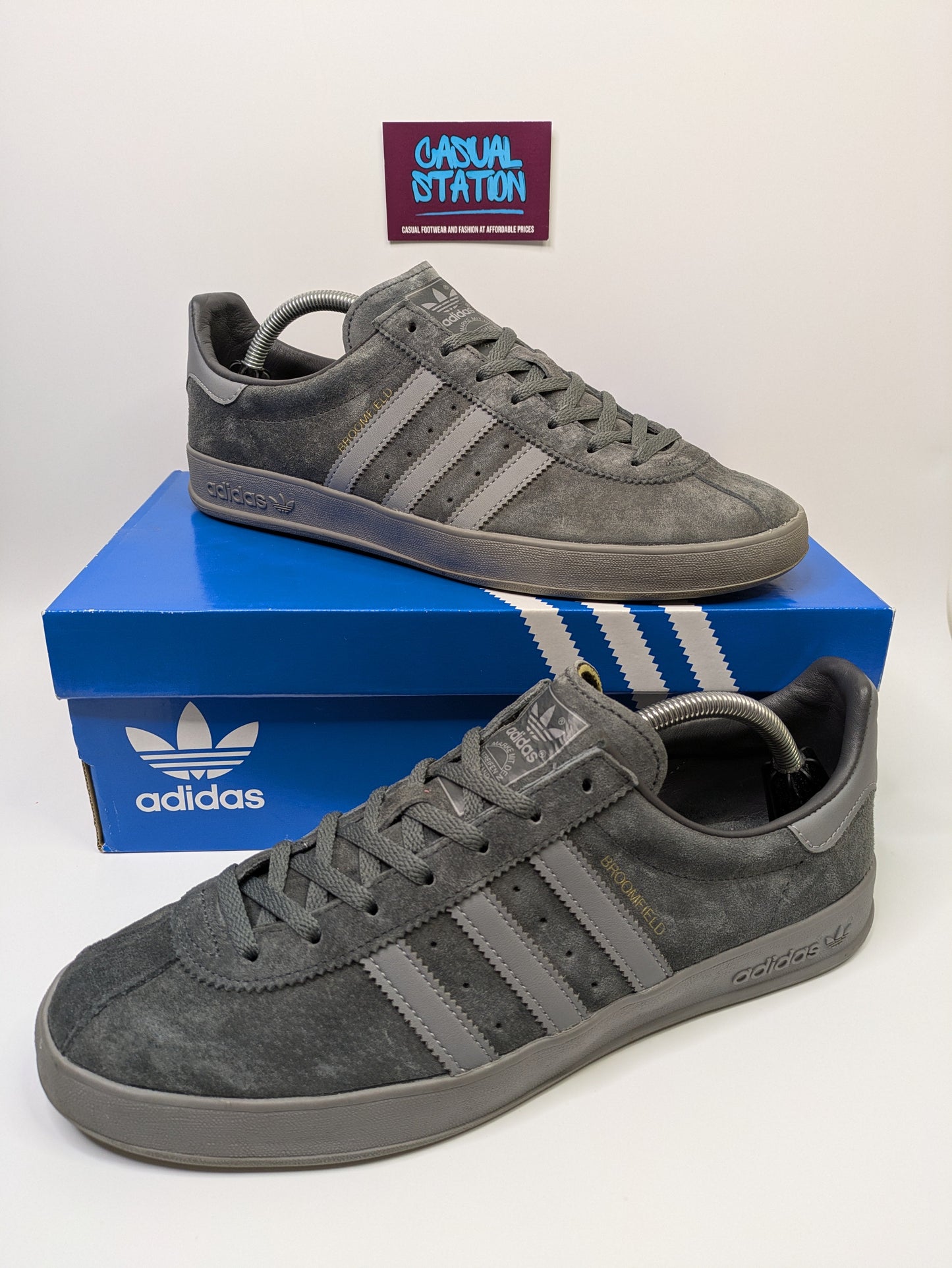 Adidas Broomfield Size 10 Casual Station