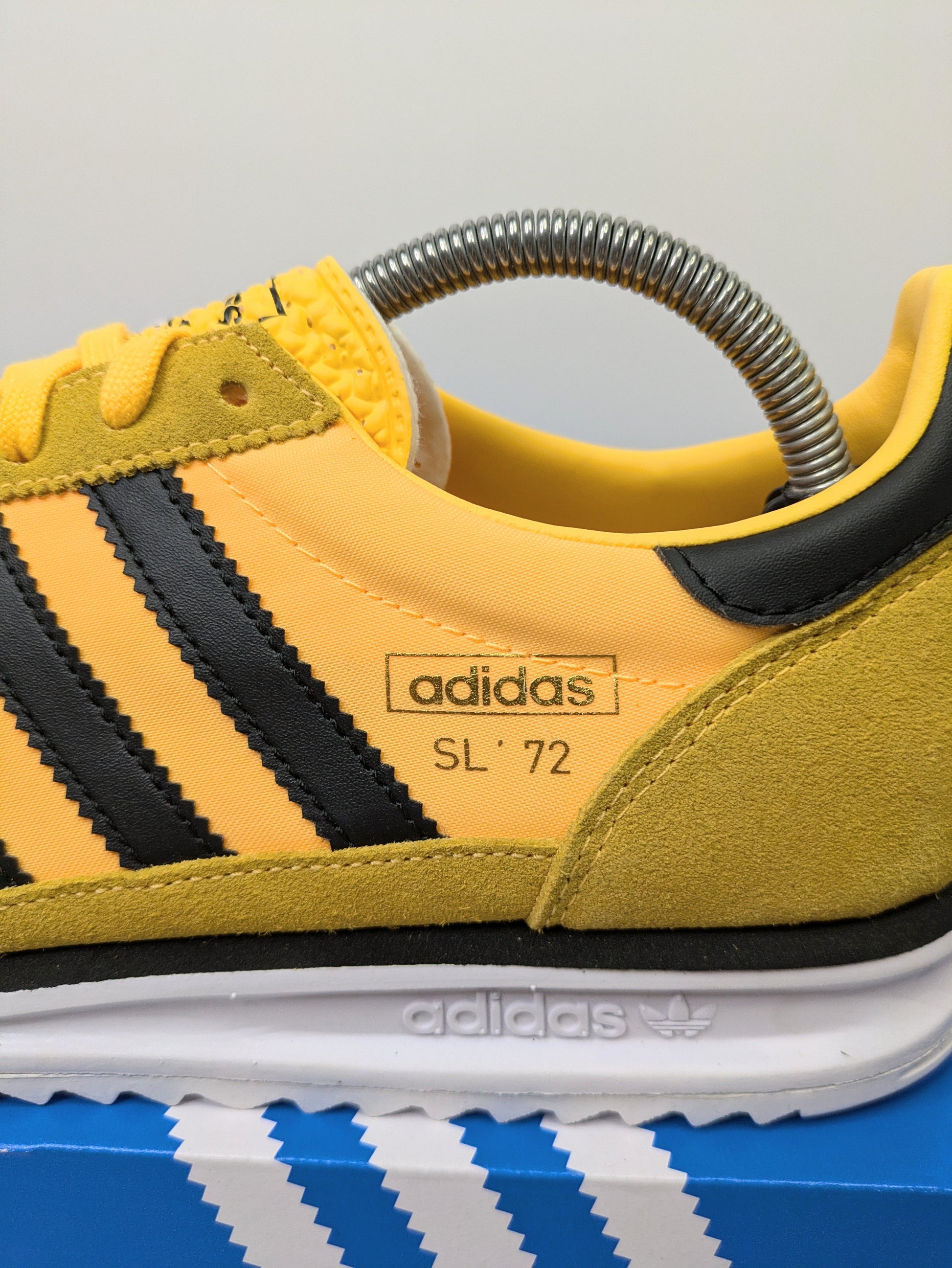 Adidas SL 72 RS Size 9 Casual Station