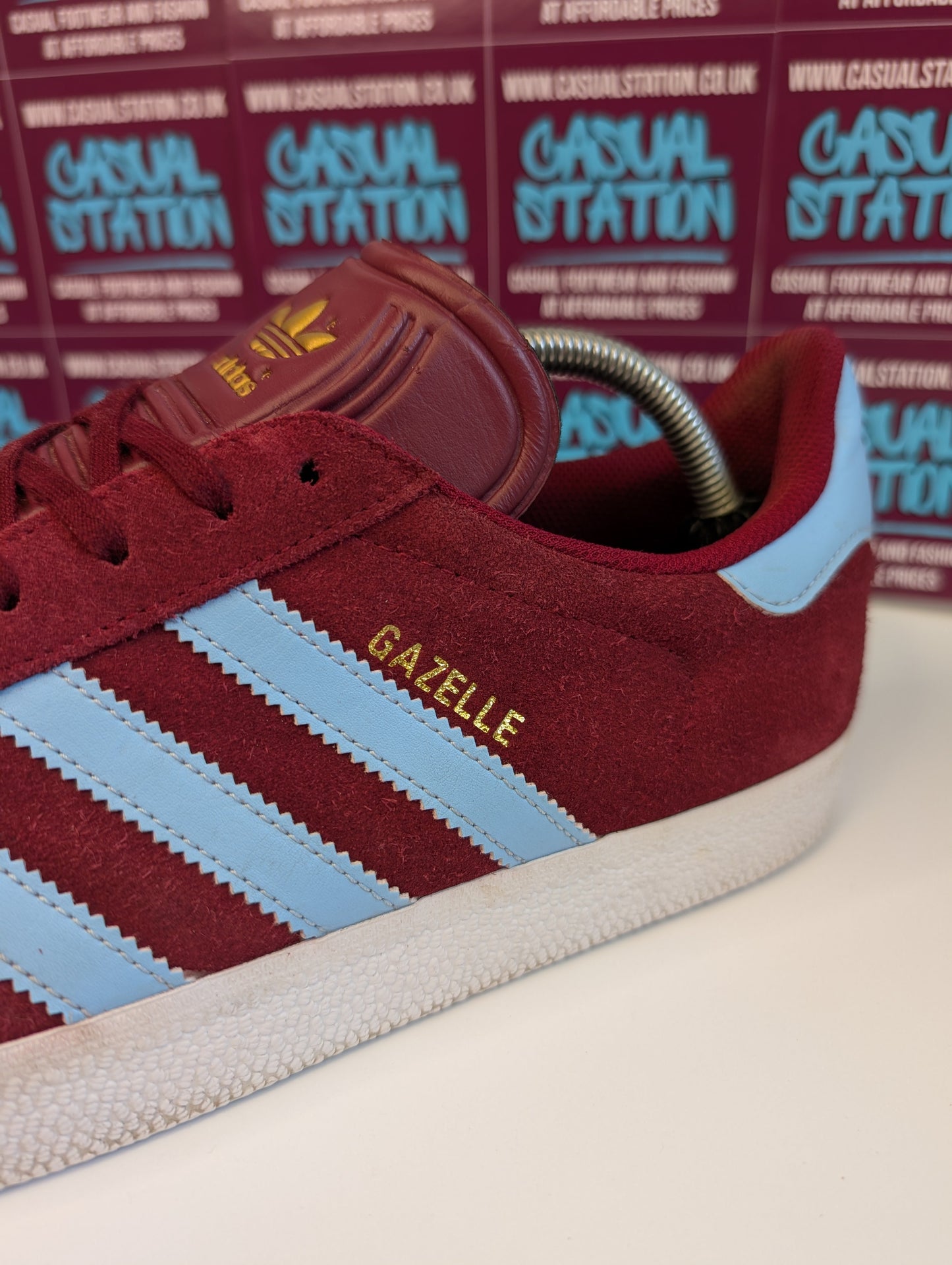 Adidas Gazelle Size 10 Claret & Blue Casual Station