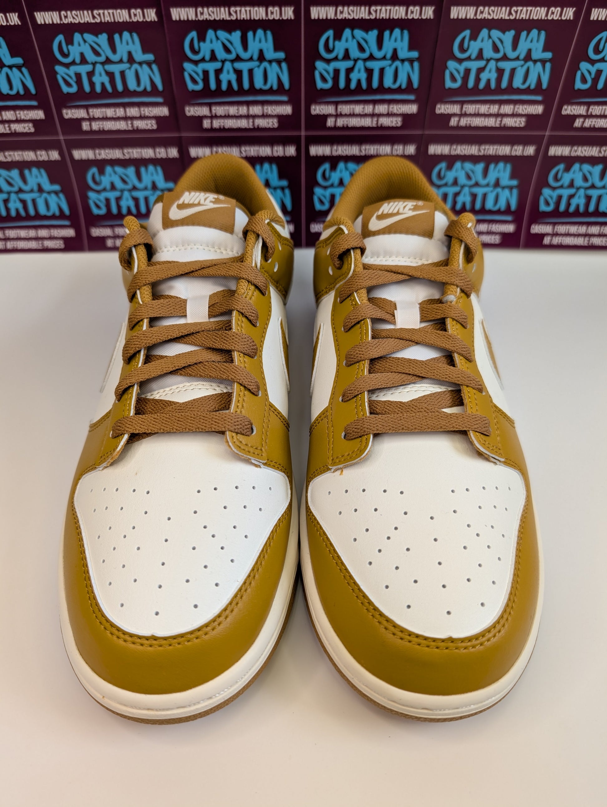 Nike Dunk Low Retro Size 10 - NEW Casual Station