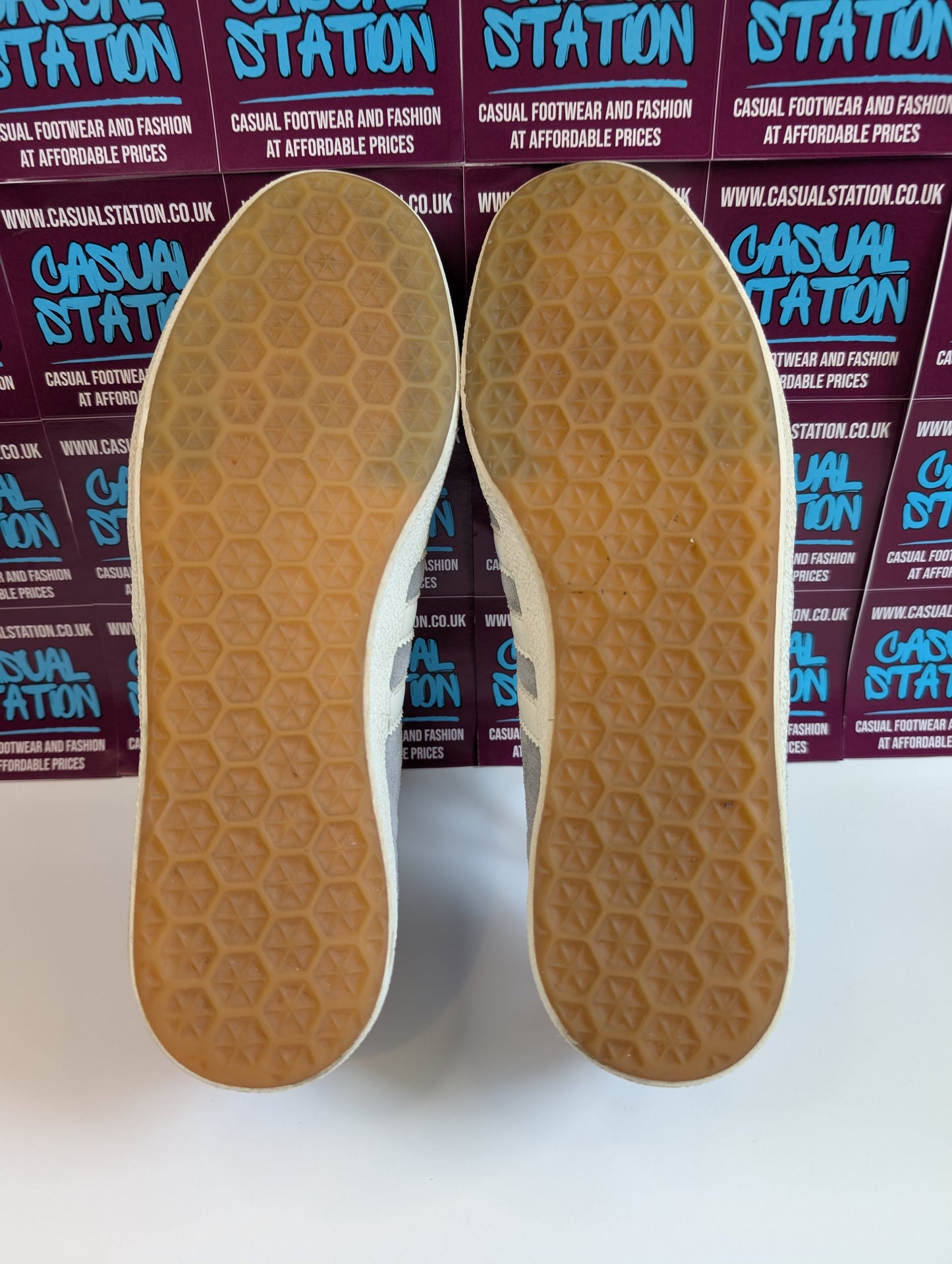 Adidas Gazelle OG Size 8 Trainers Casual Station