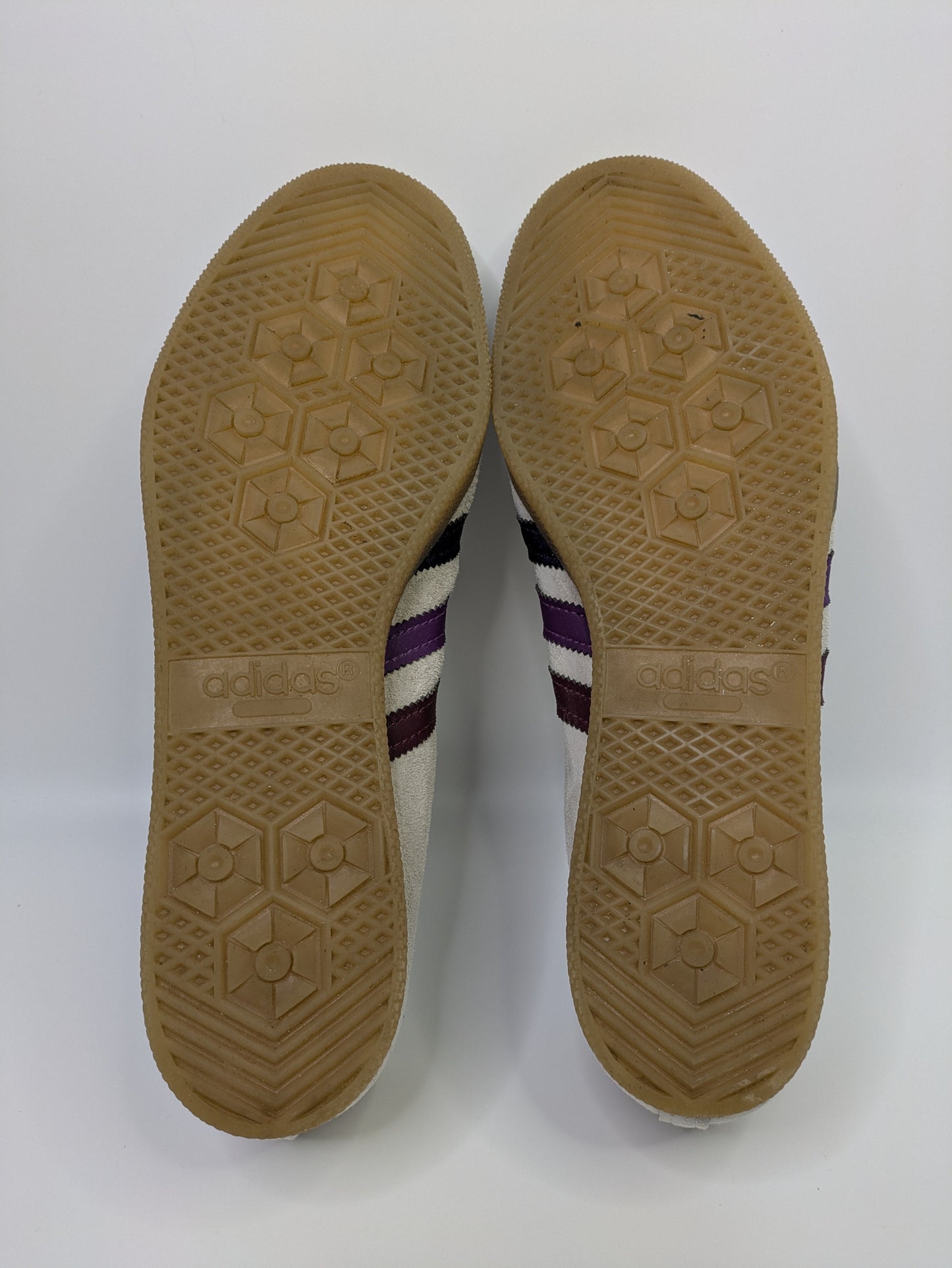 Adidas State Series Silver Size 10.5 Casual Station