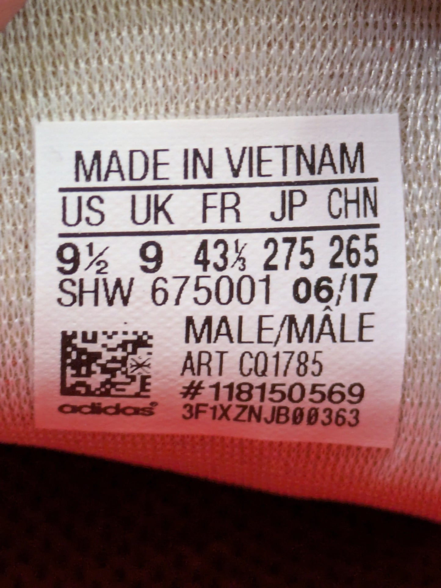 Adidas Jeans Size 9 Casual Station