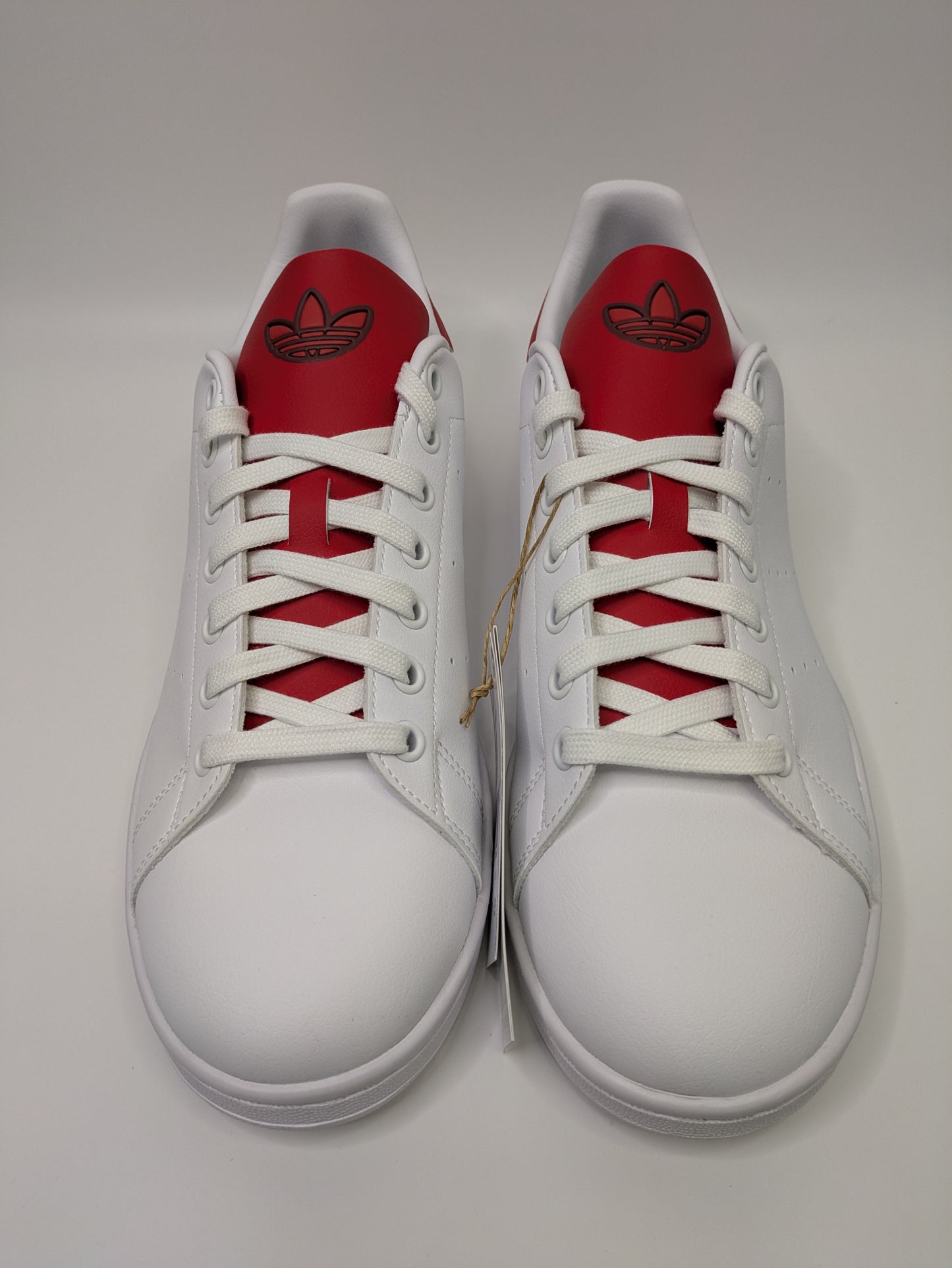 Adidas Stan Smith Size 9 - NEW Casual Station