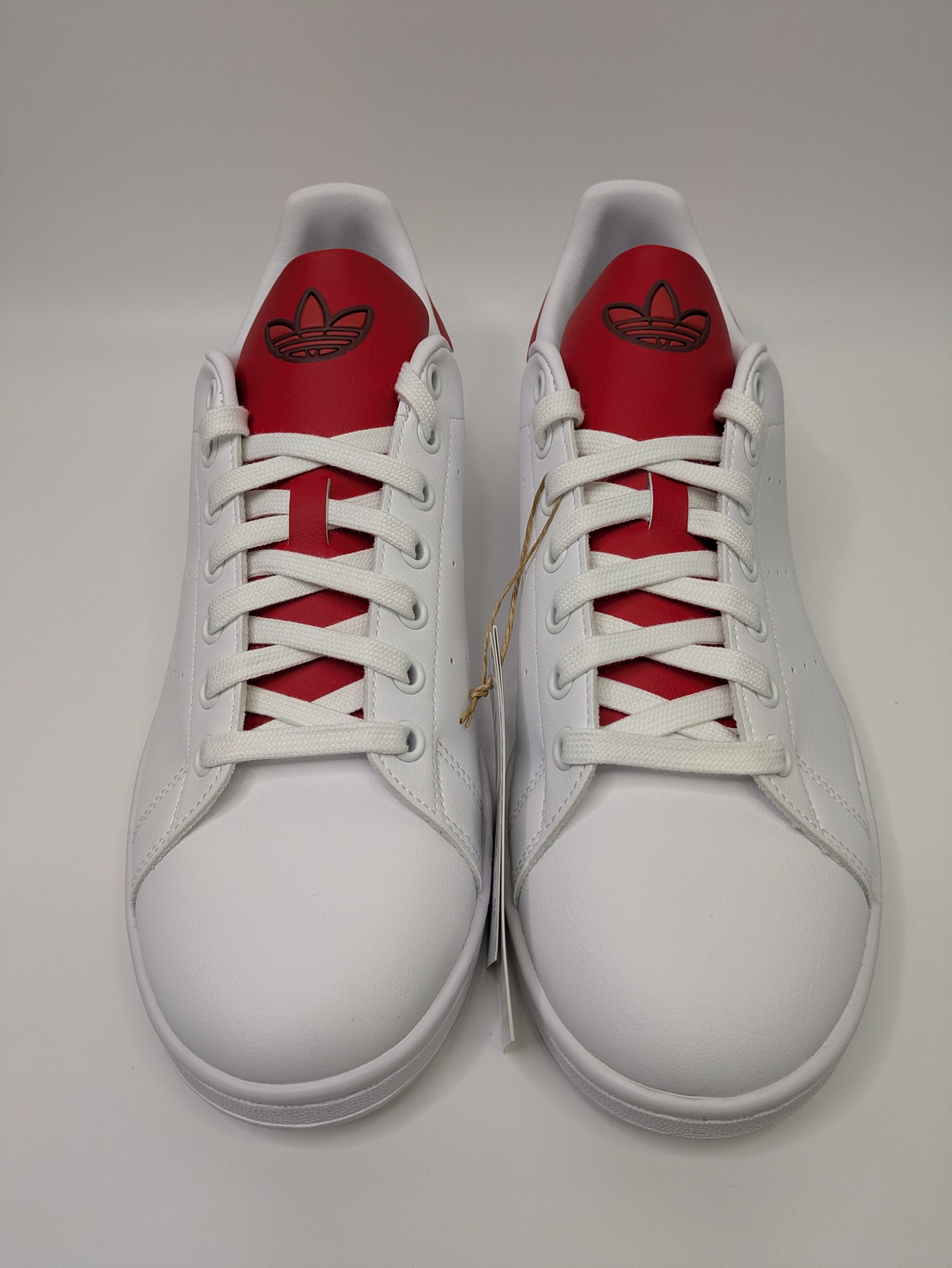 Adidas Stan Smith Size 9 - NEW Casual Station