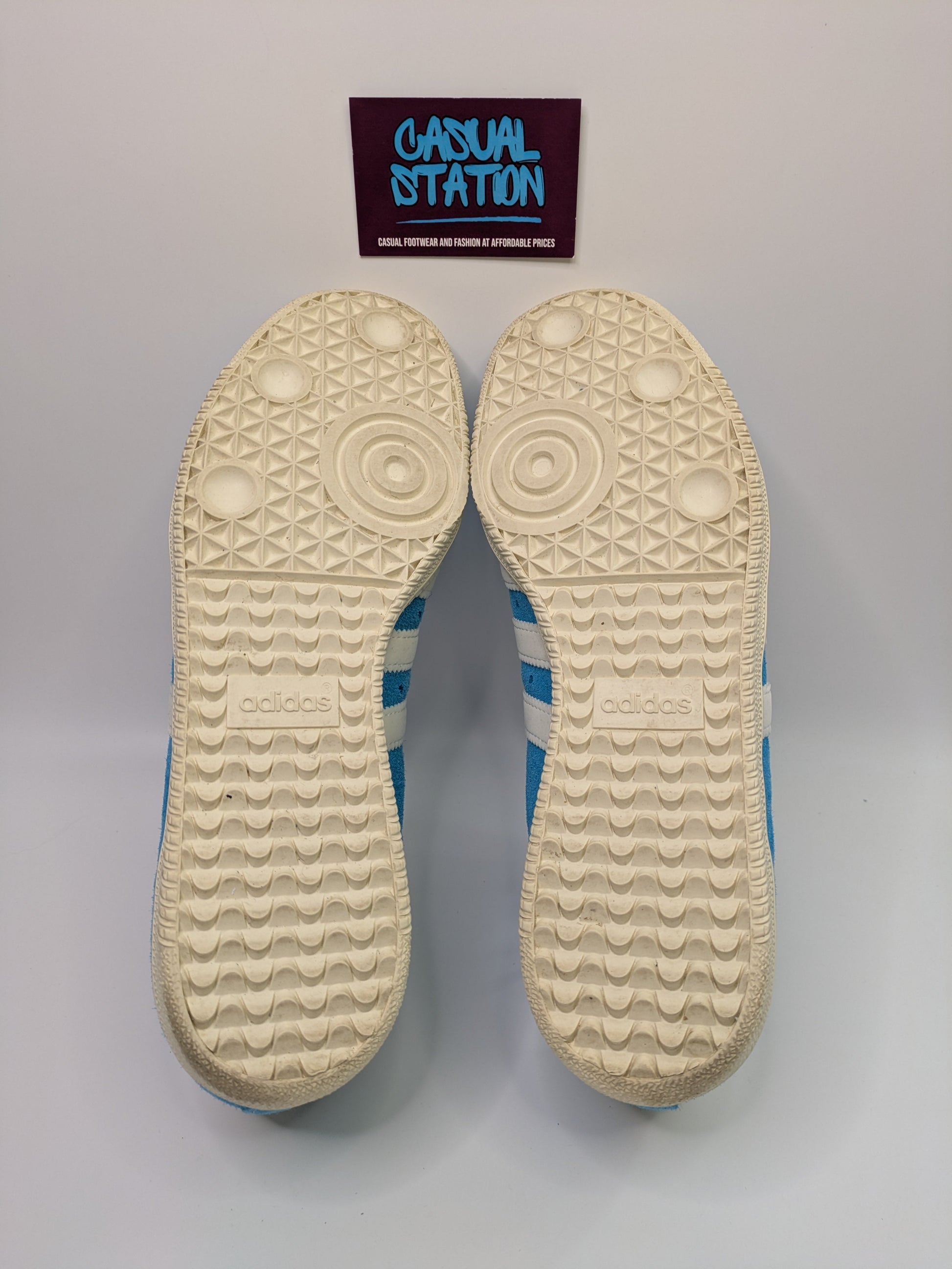 Adidas Padiham Size 9 Casual Station