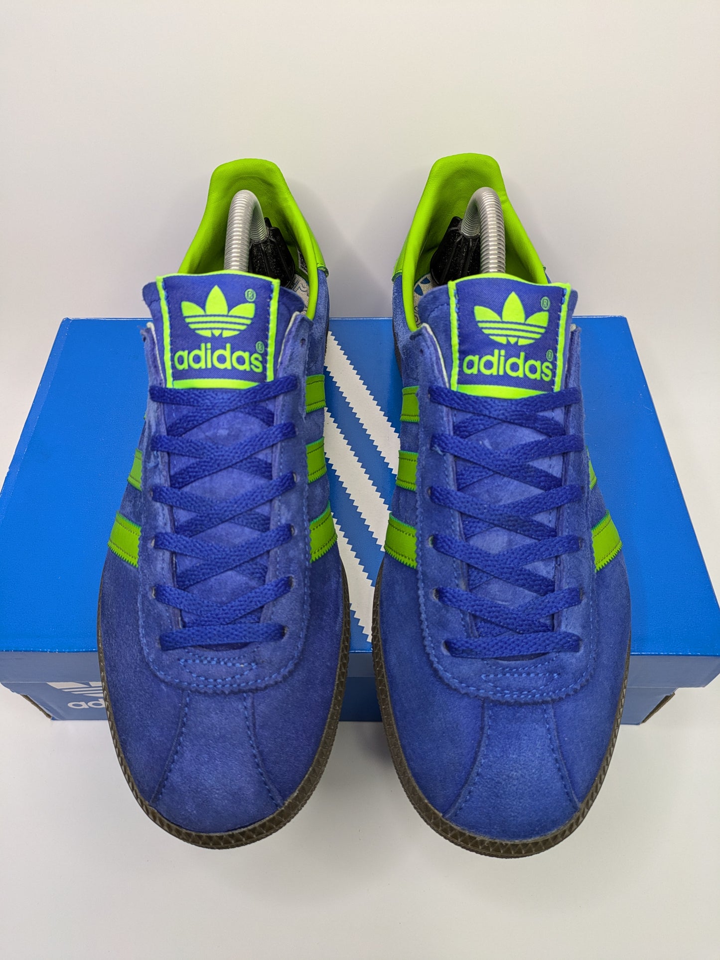 Adidas Athen Size 8.5