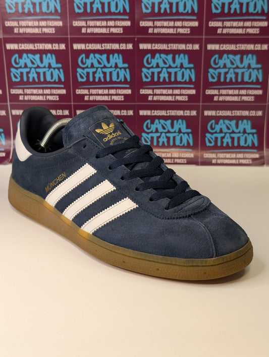 Adidas Munchen Trainers UK 10