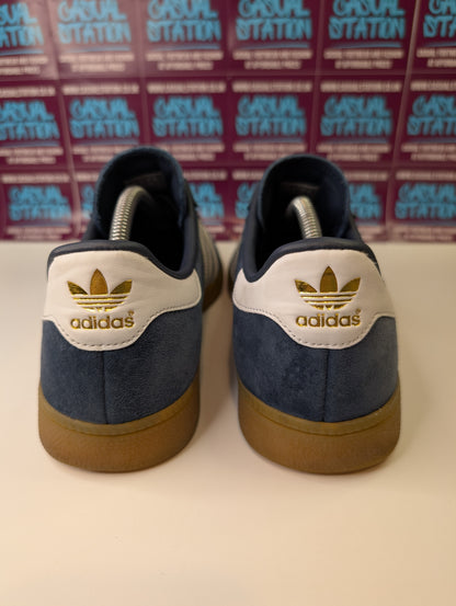 Adidas Munchen Trainers UK 10