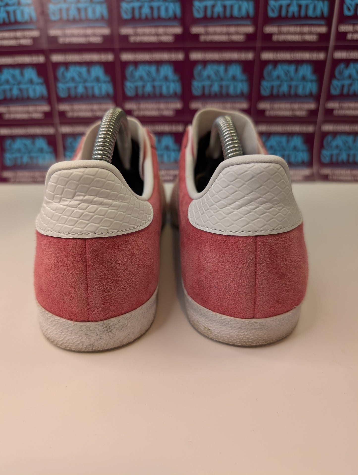 Adidas Gazelle OG Trainers UK Size 7