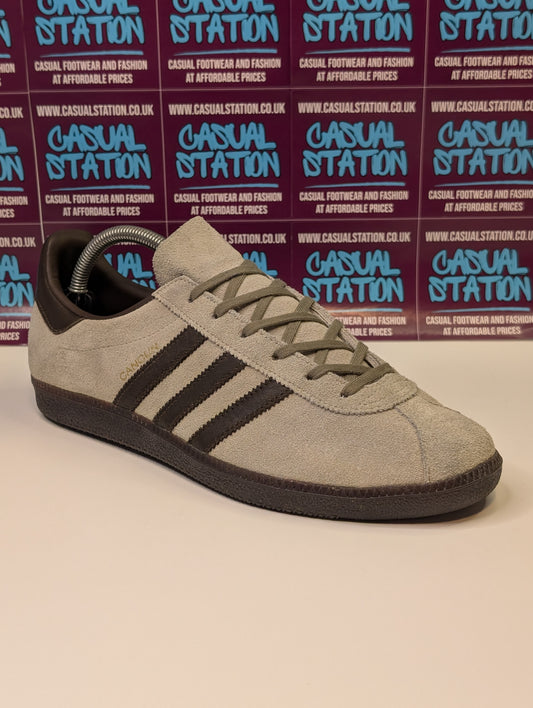 Adidas Cancun Island Series Size 8