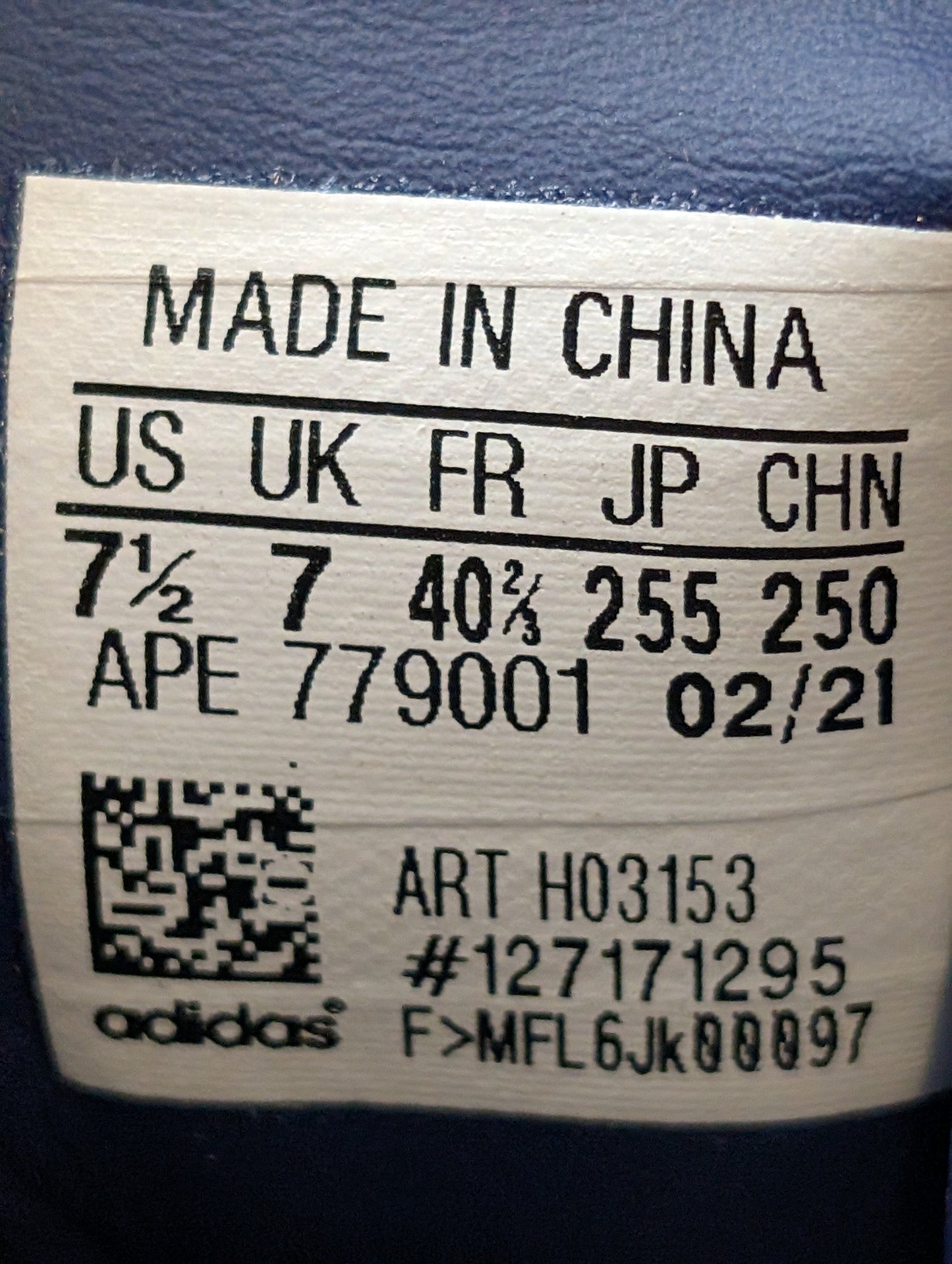 Adidas Tobacco GTX Size 7