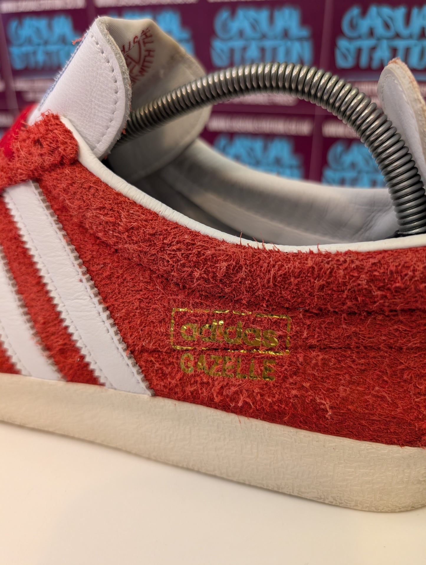 Adidas Gazelle Vintage Trainers UK 8