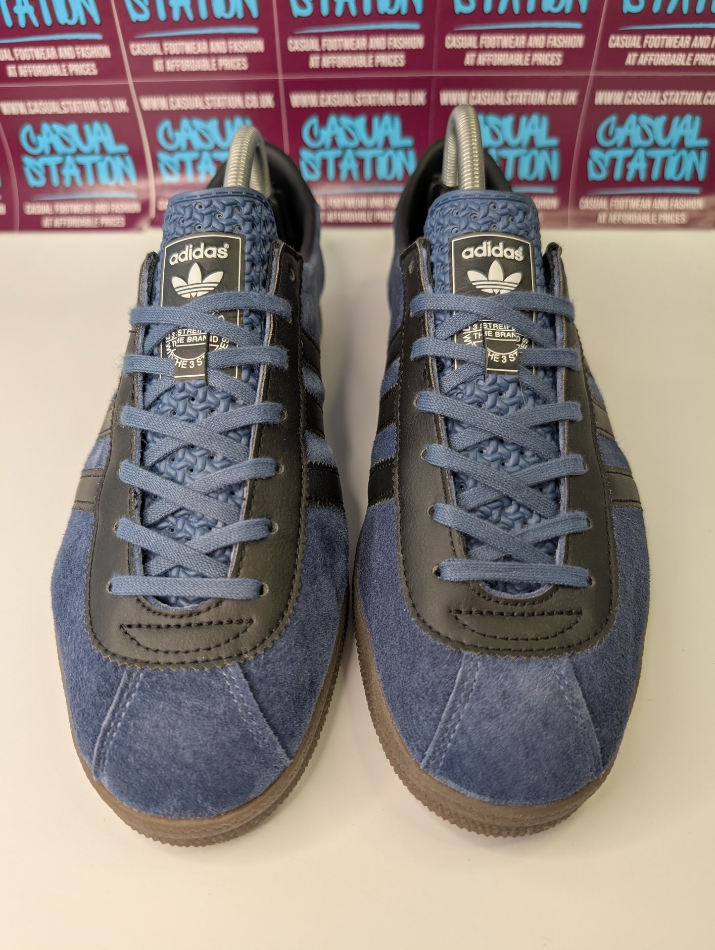 Adidas London Trainers UK 8