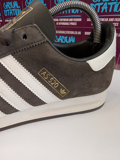 Adidas AS 520 Size 8 Casual Station
