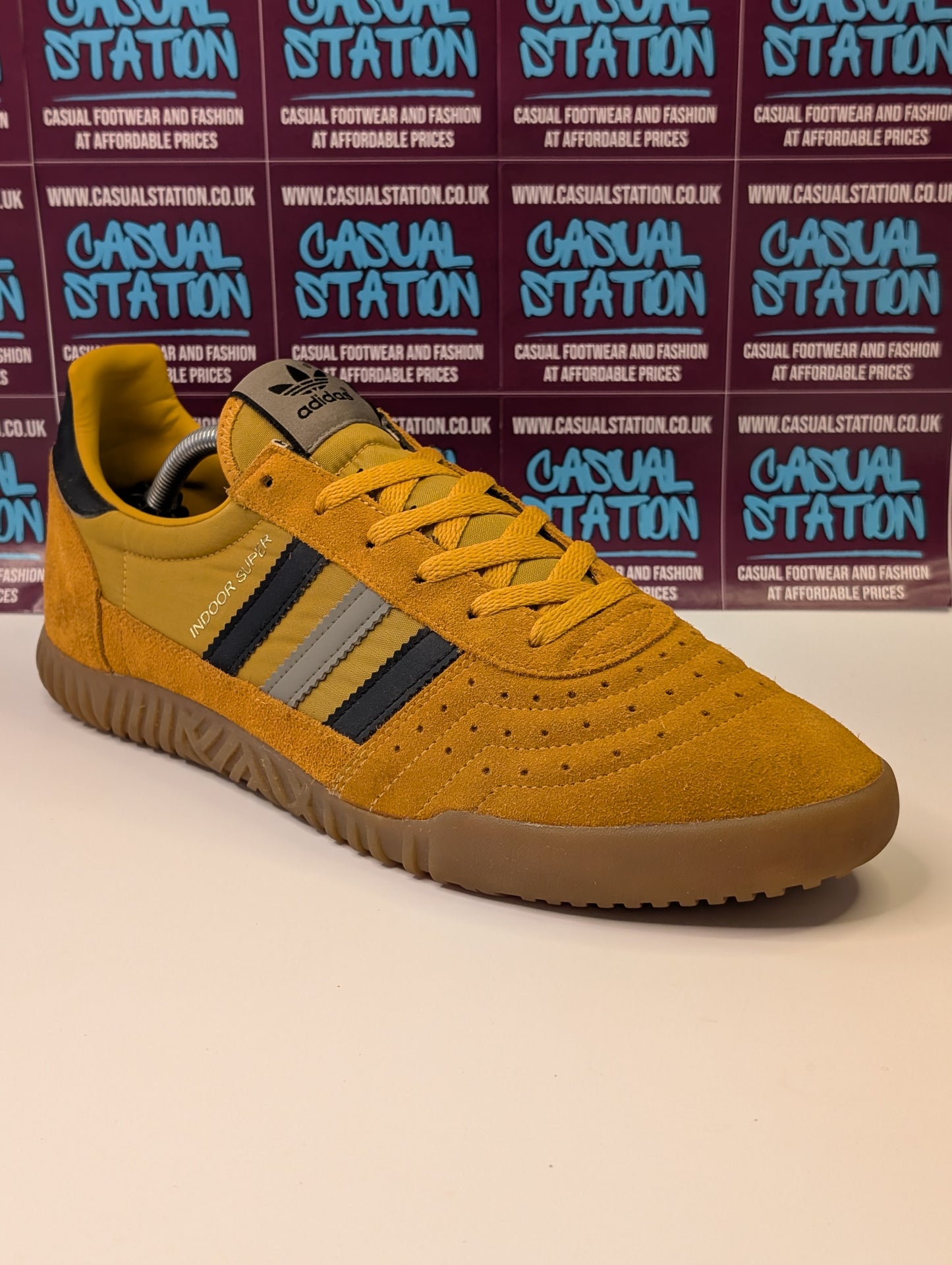 Adidas Indoor Super Size 12