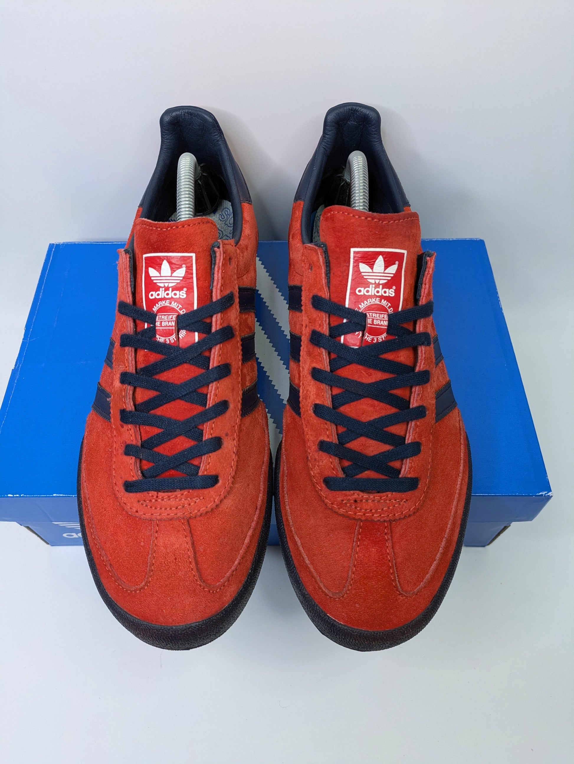 Adidas Jeans Size 9 Casual Station