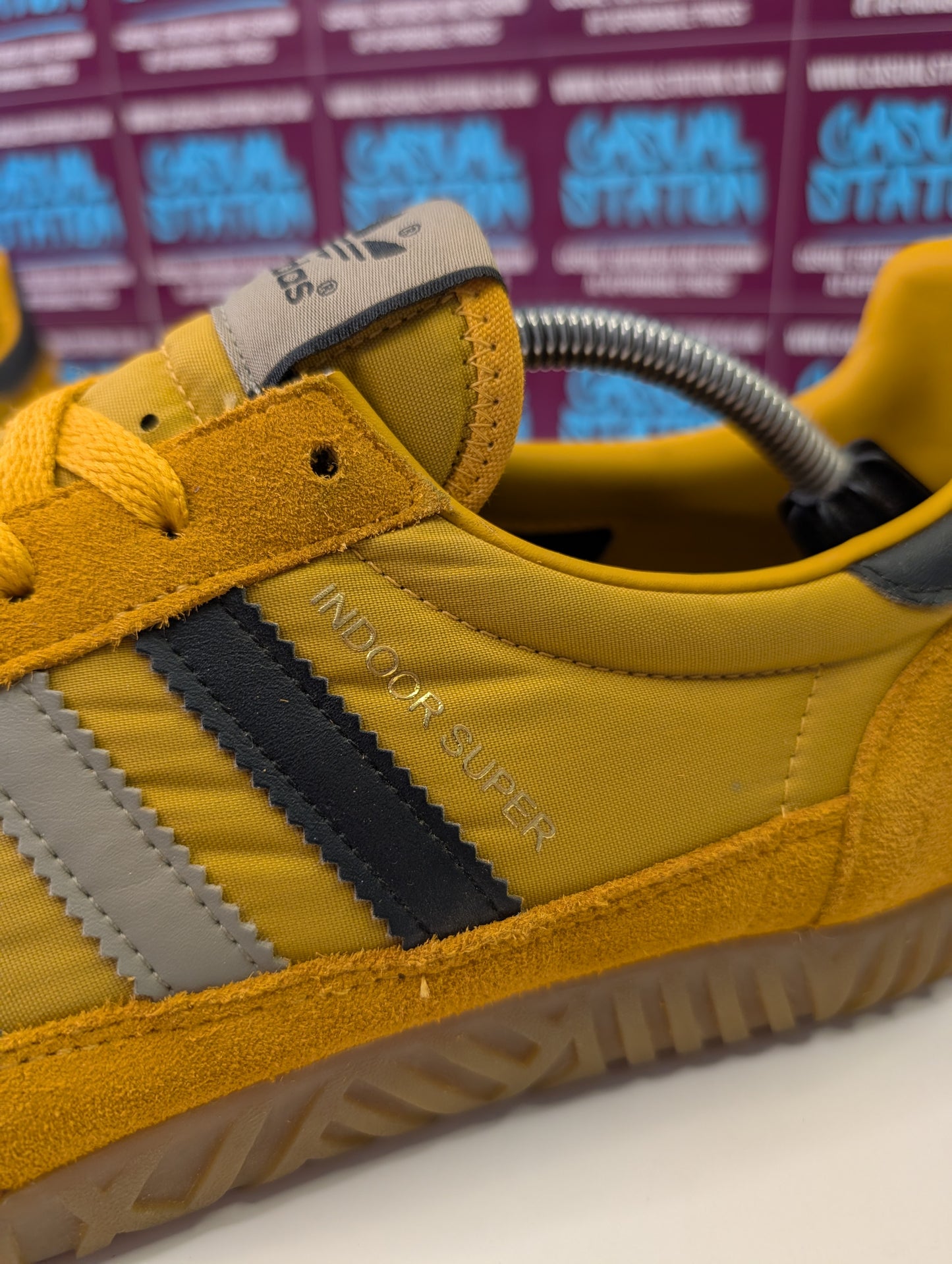 Adidas Indoor Super Size 12